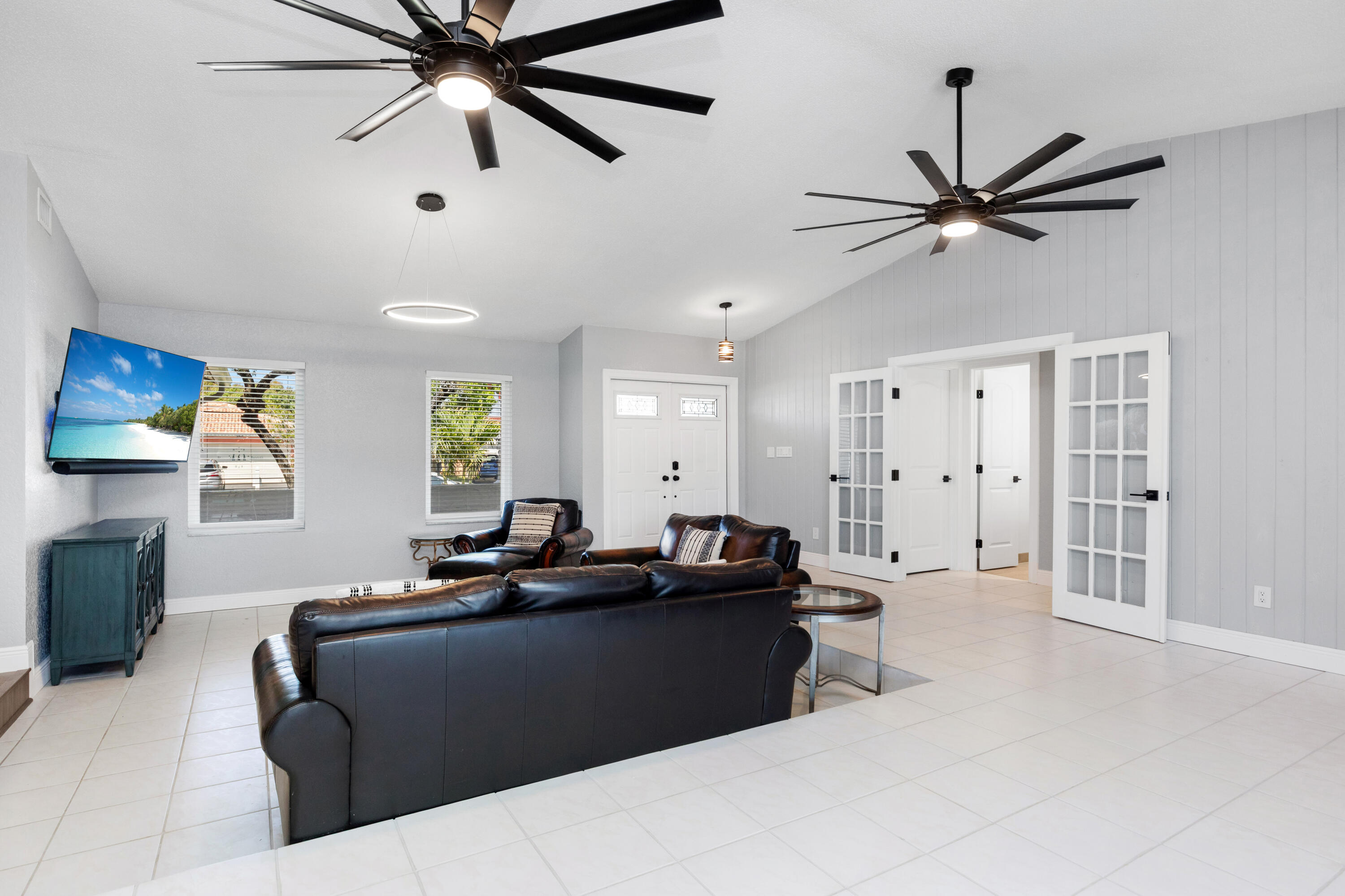 271 NW 89th Avenue
