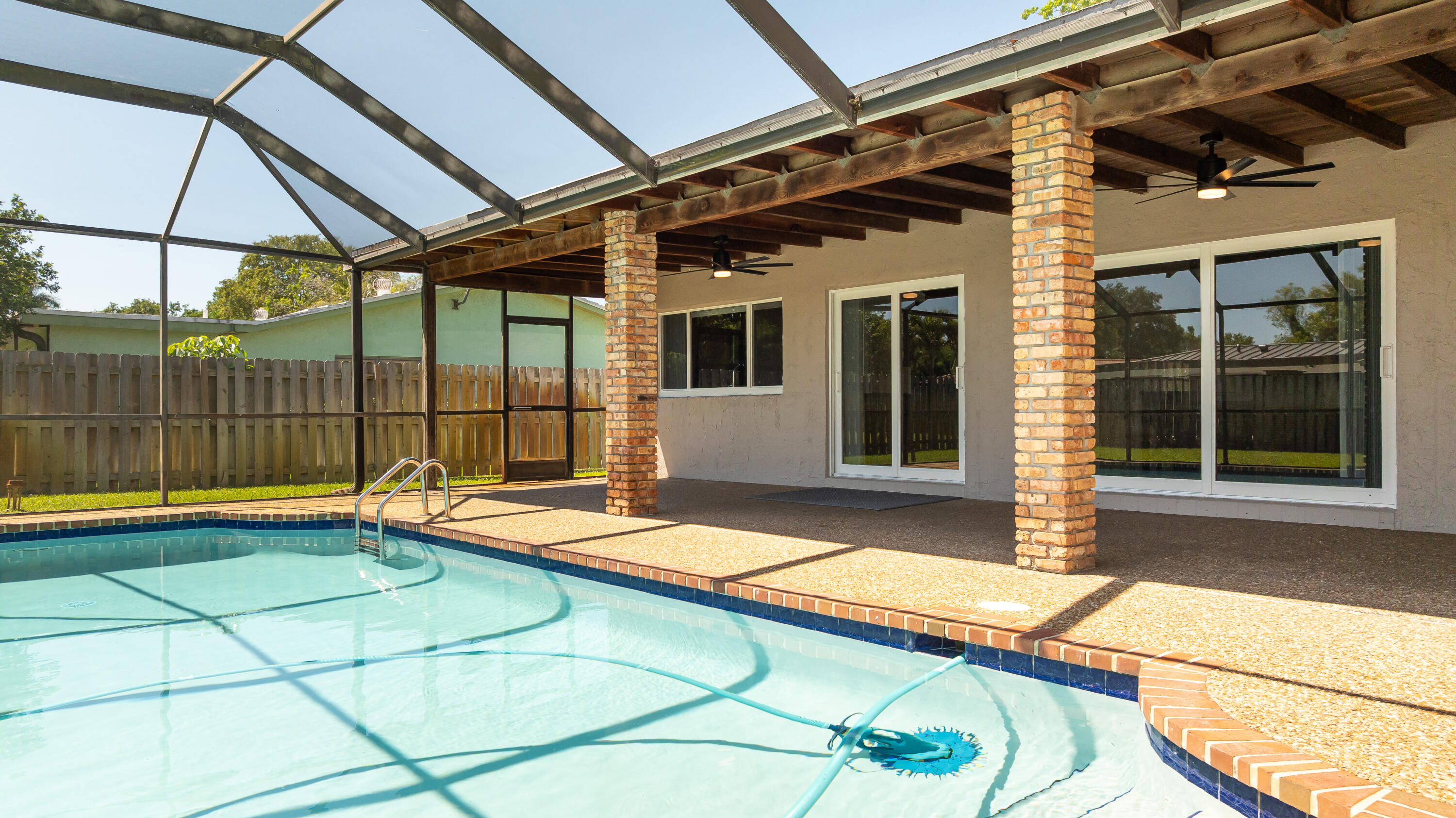 271 NW 89th Avenue