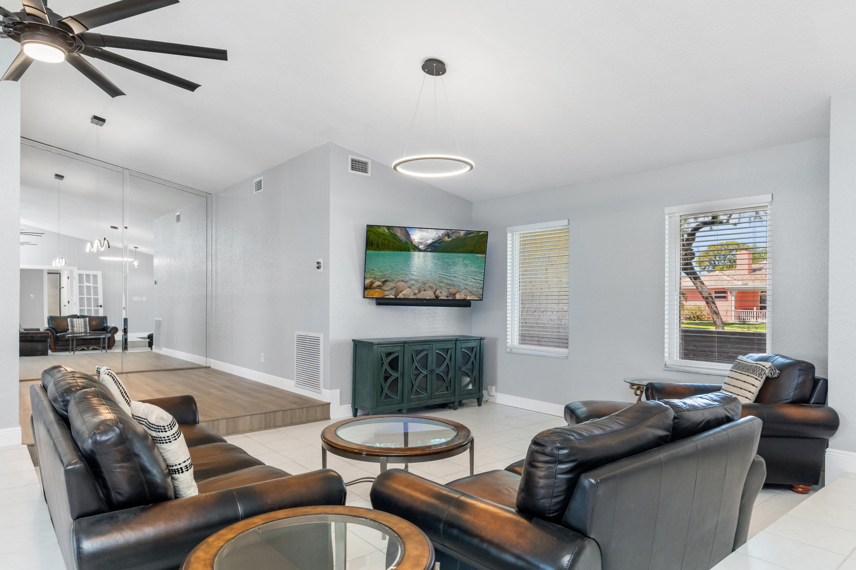 271 NW 89th Avenue