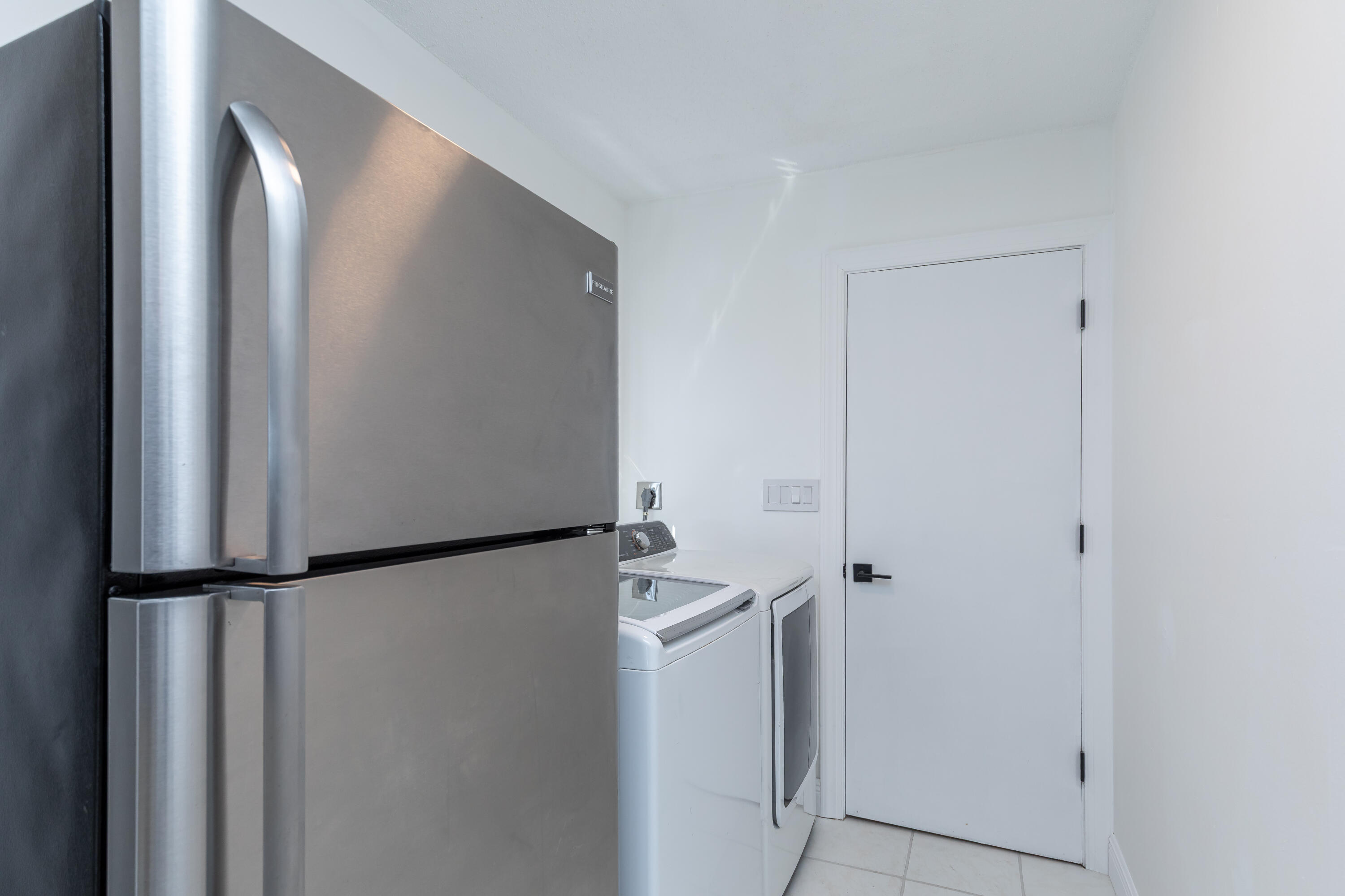 271 NW 89th Avenue