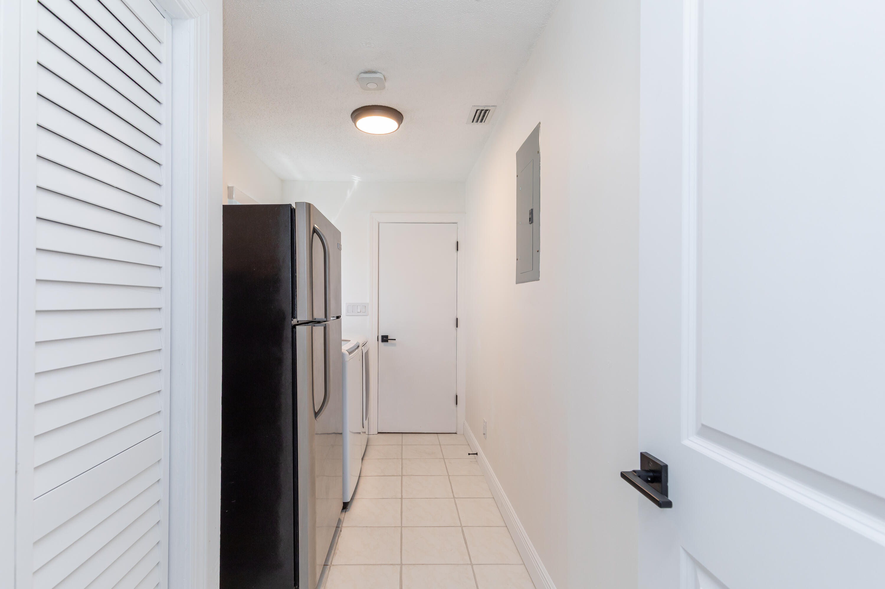 271 NW 89th Avenue