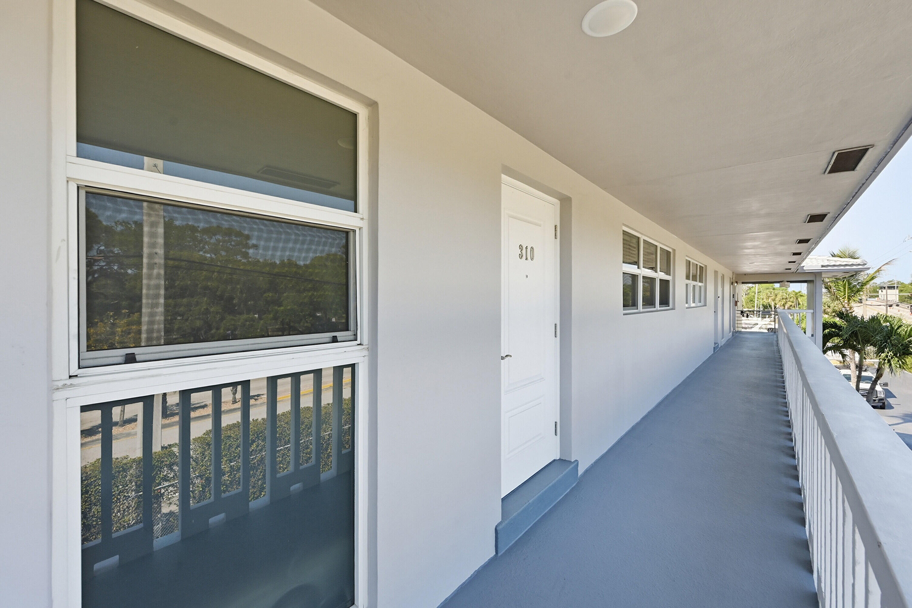 1200 NE 12th Street 310