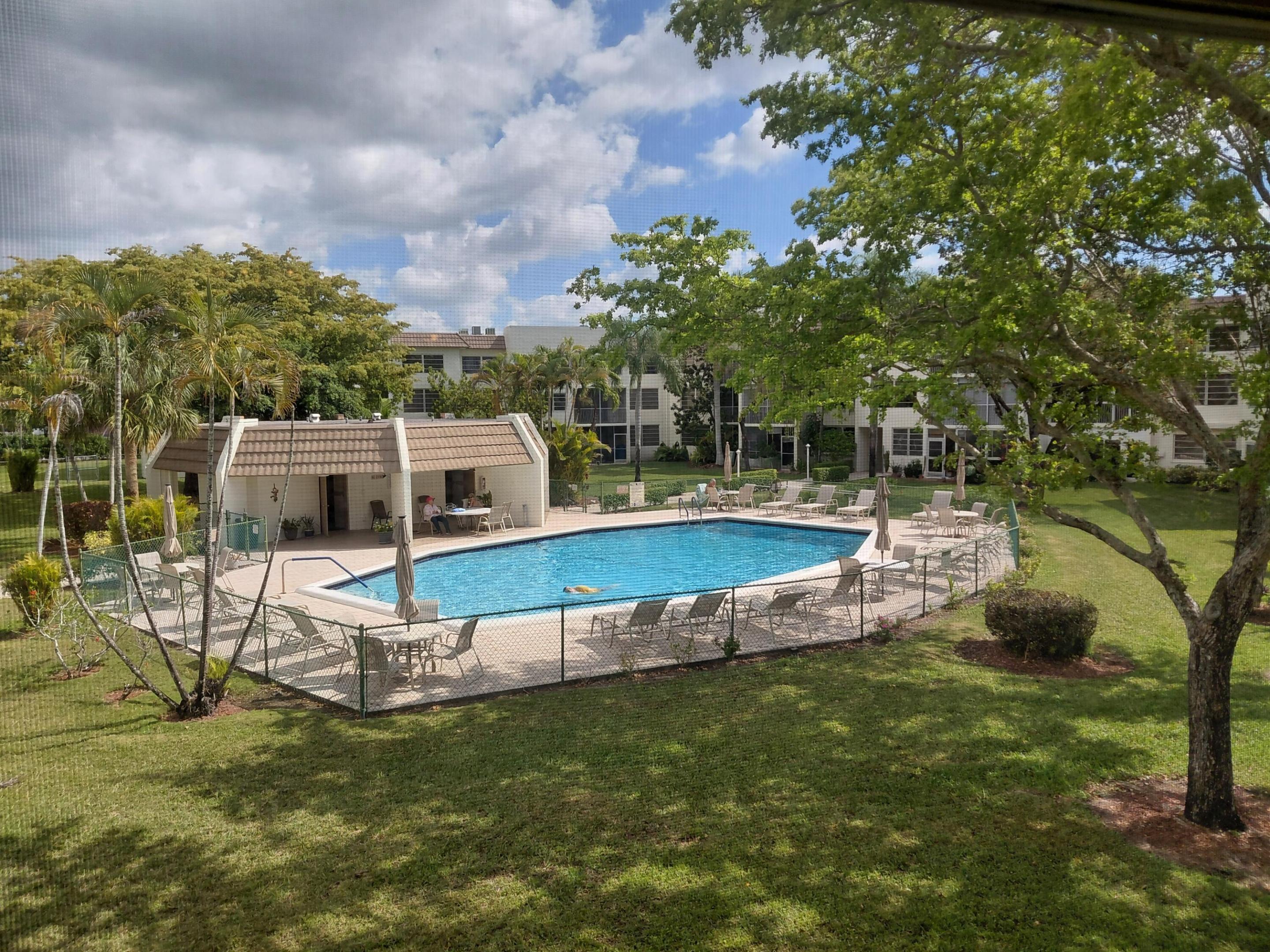 6850 Royal Palm Boulevard 211g
