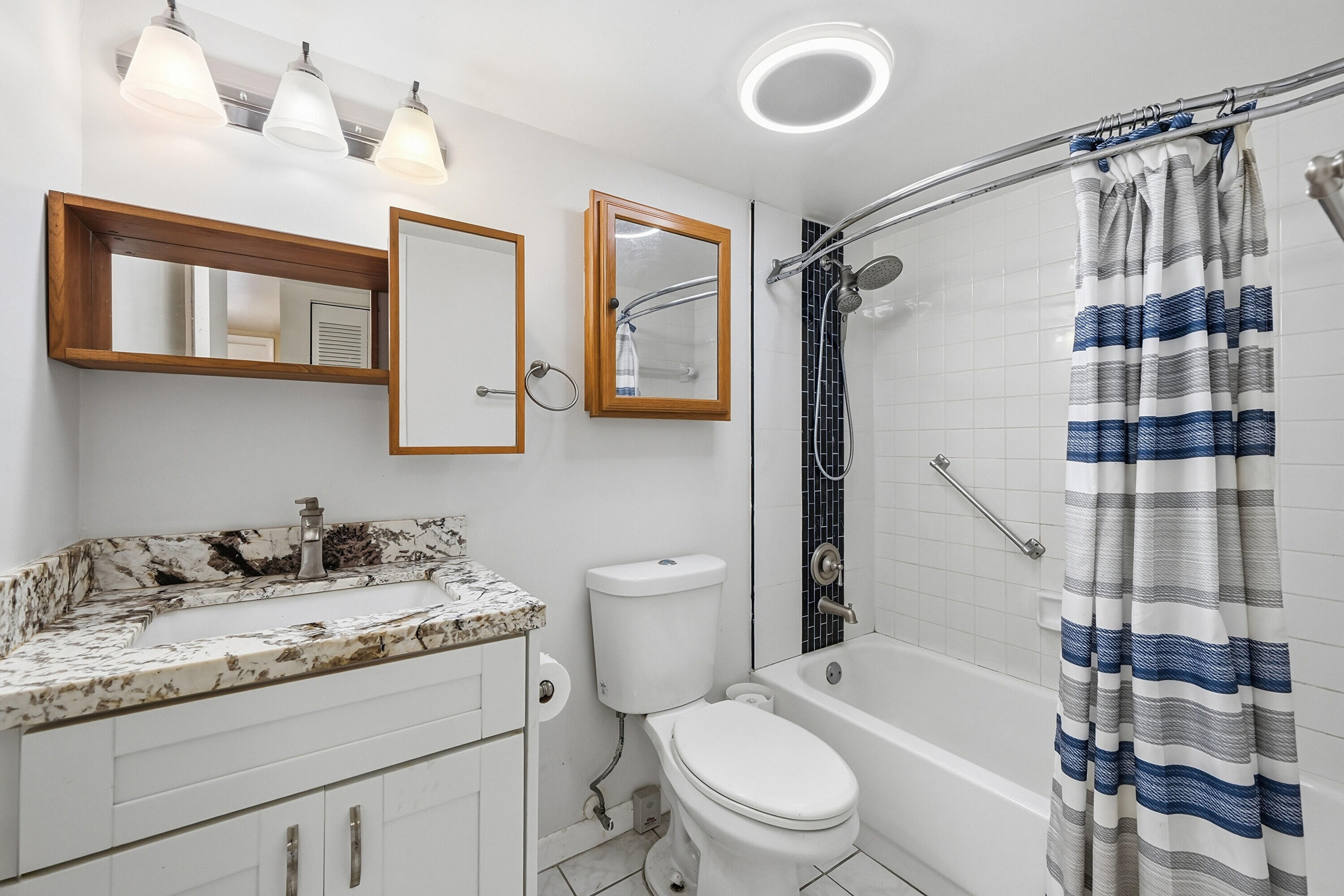 10434 Sunrise Lakes Boulevard Unit: 206