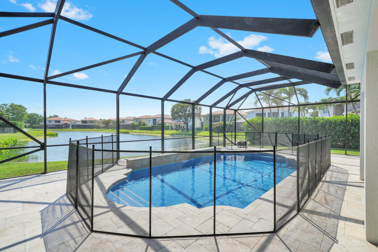 8685 Cobblestone Point Circle
