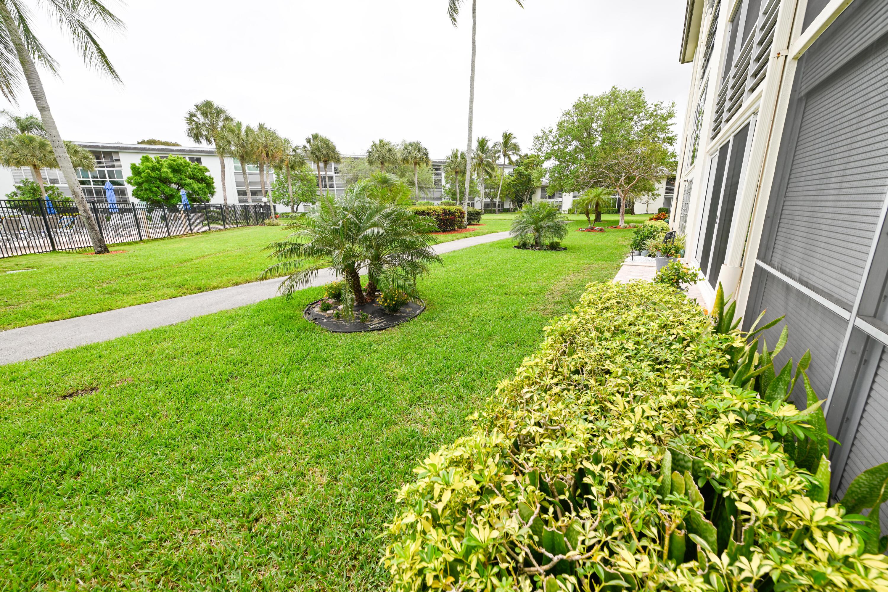 2901 Victoria Circle J1