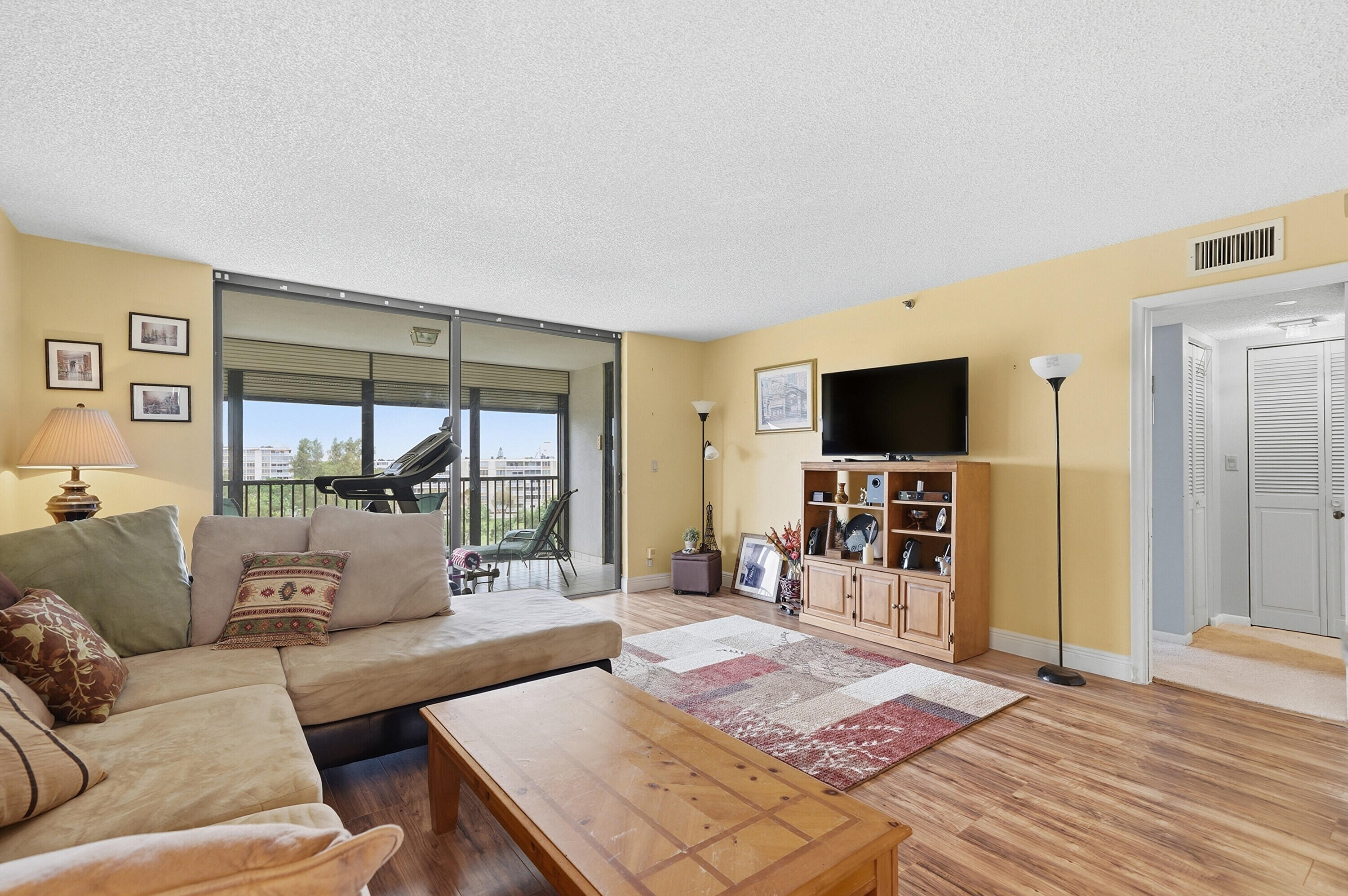 7050 NW 44th Street 705