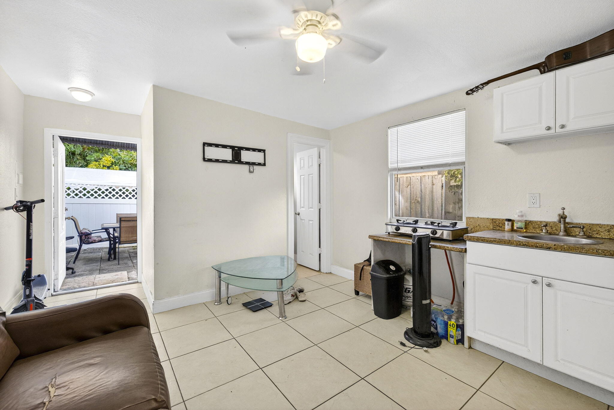 2673 NW 59th Avenue