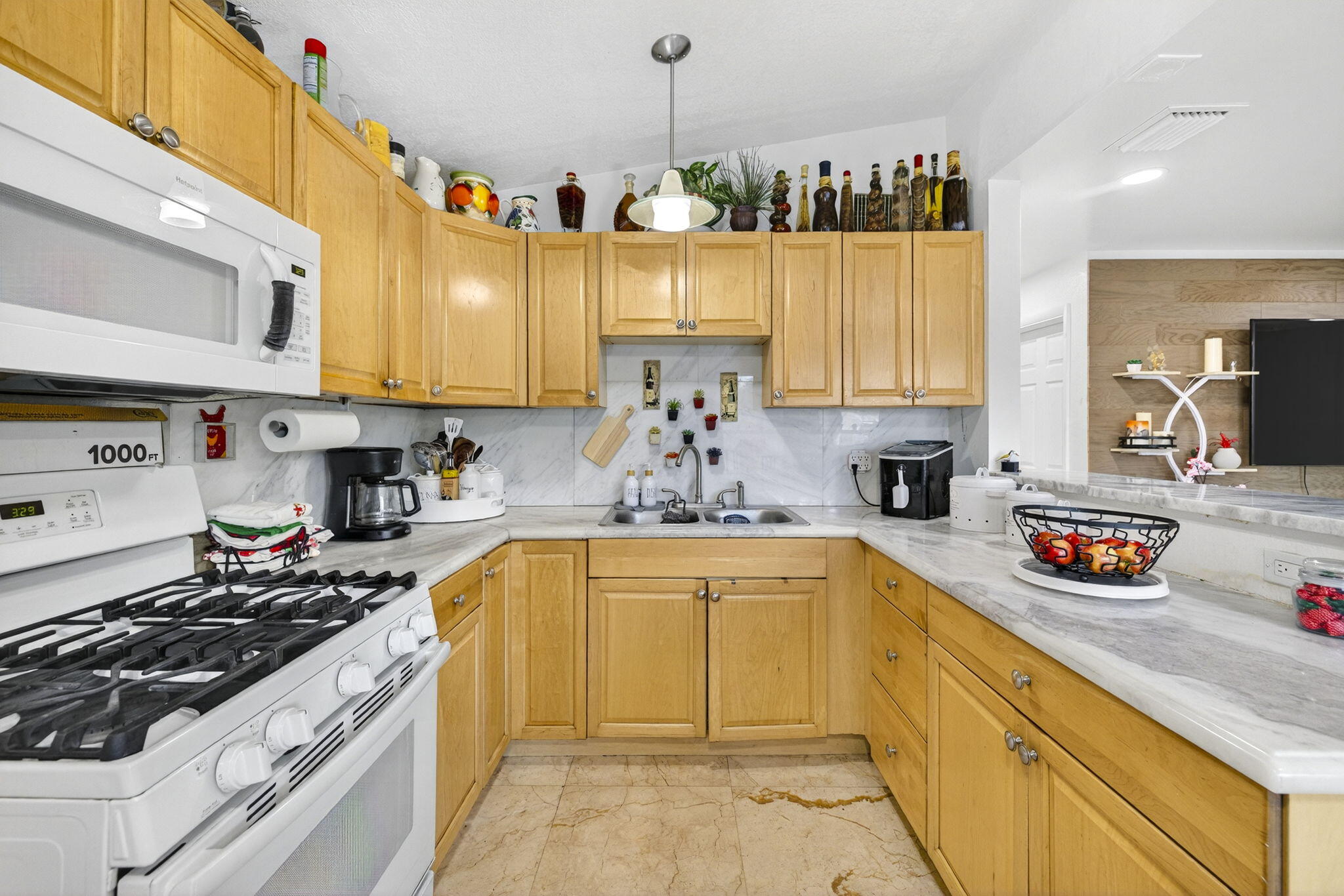 2673 NW 59th Avenue