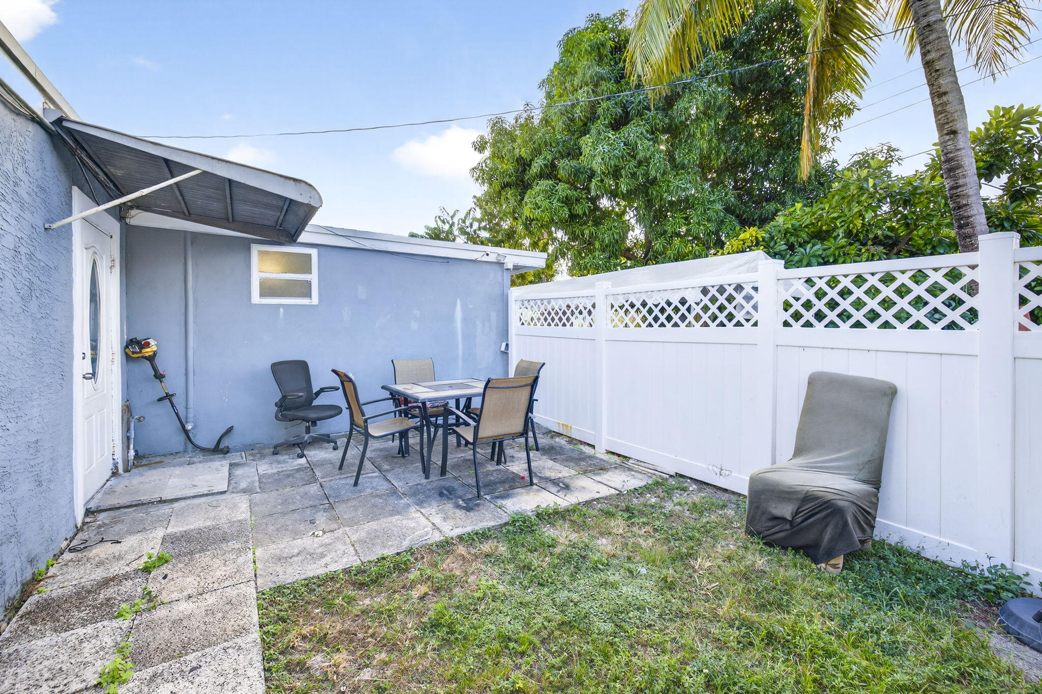 2673 NW 59th Avenue