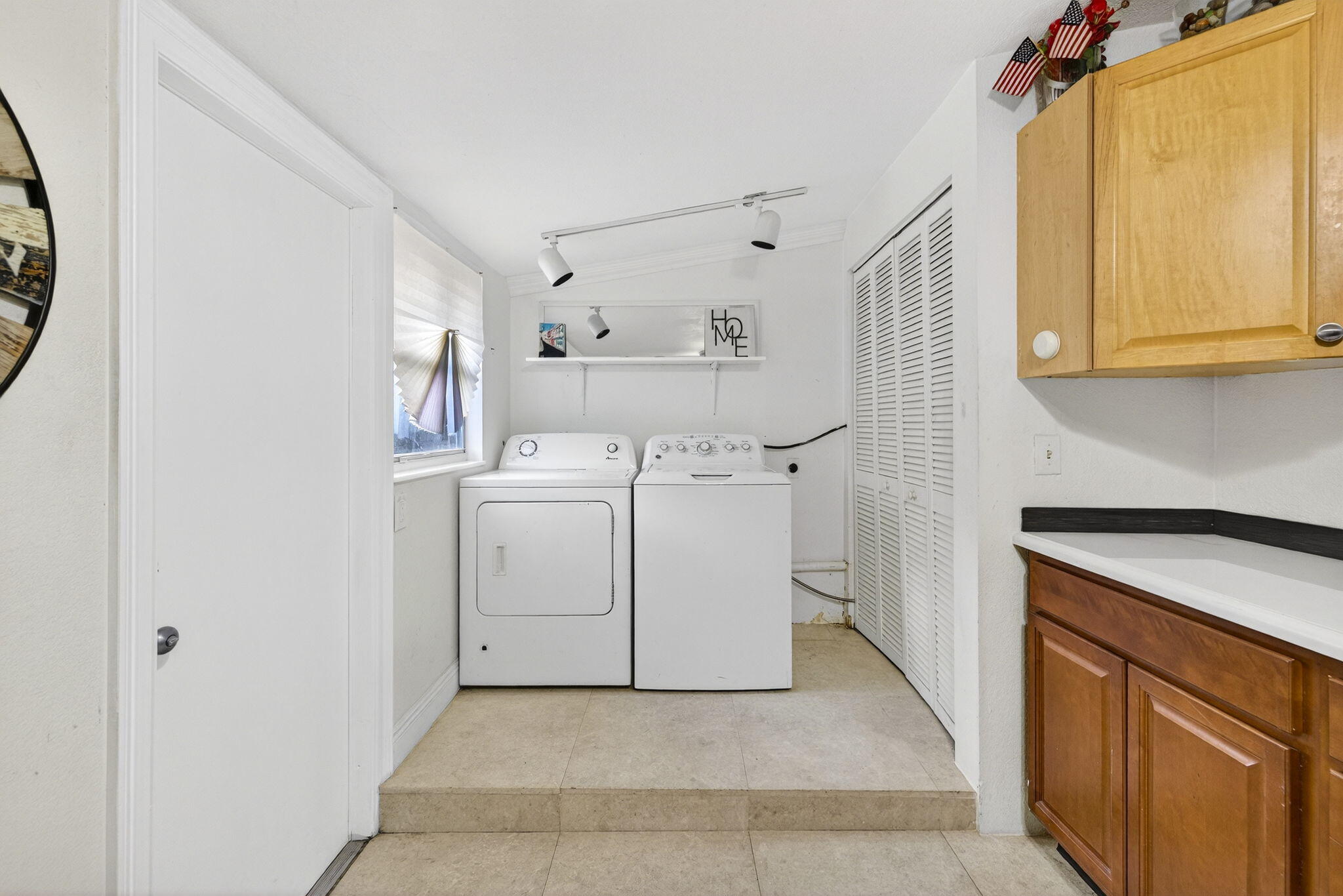 2673 NW 59th Avenue