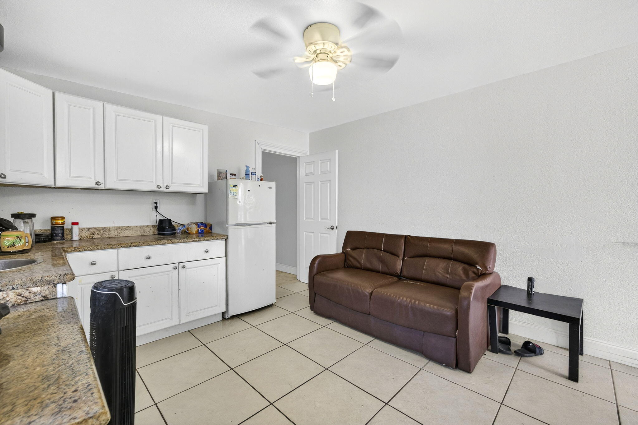 2673 NW 59th Avenue