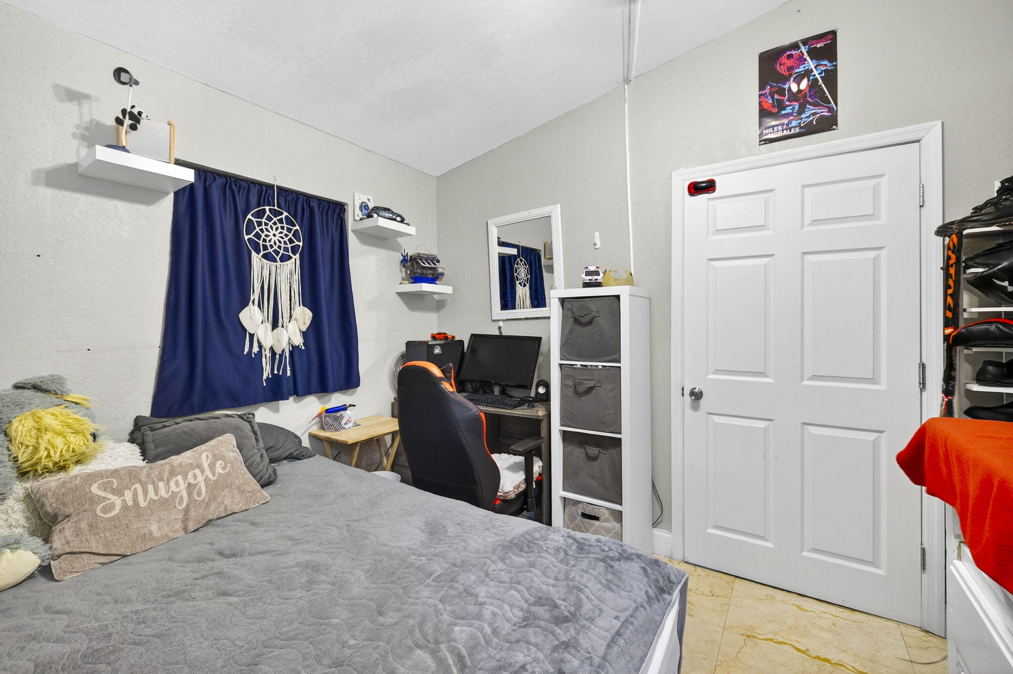2673 NW 59th Avenue
