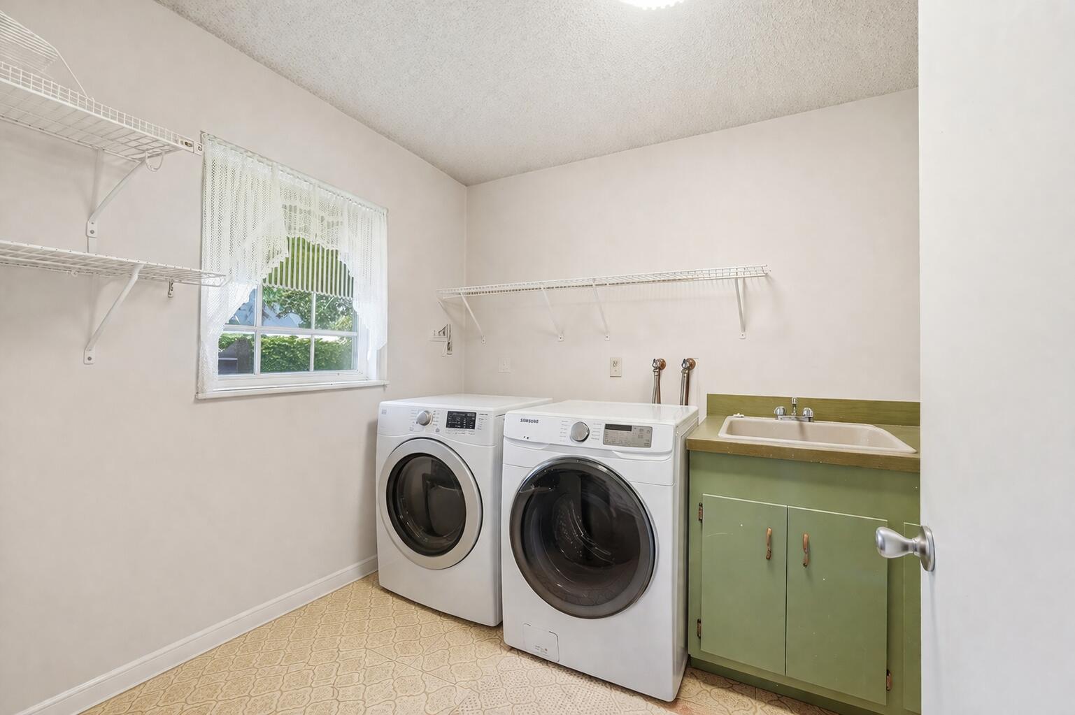 2620 NW 106th Drive