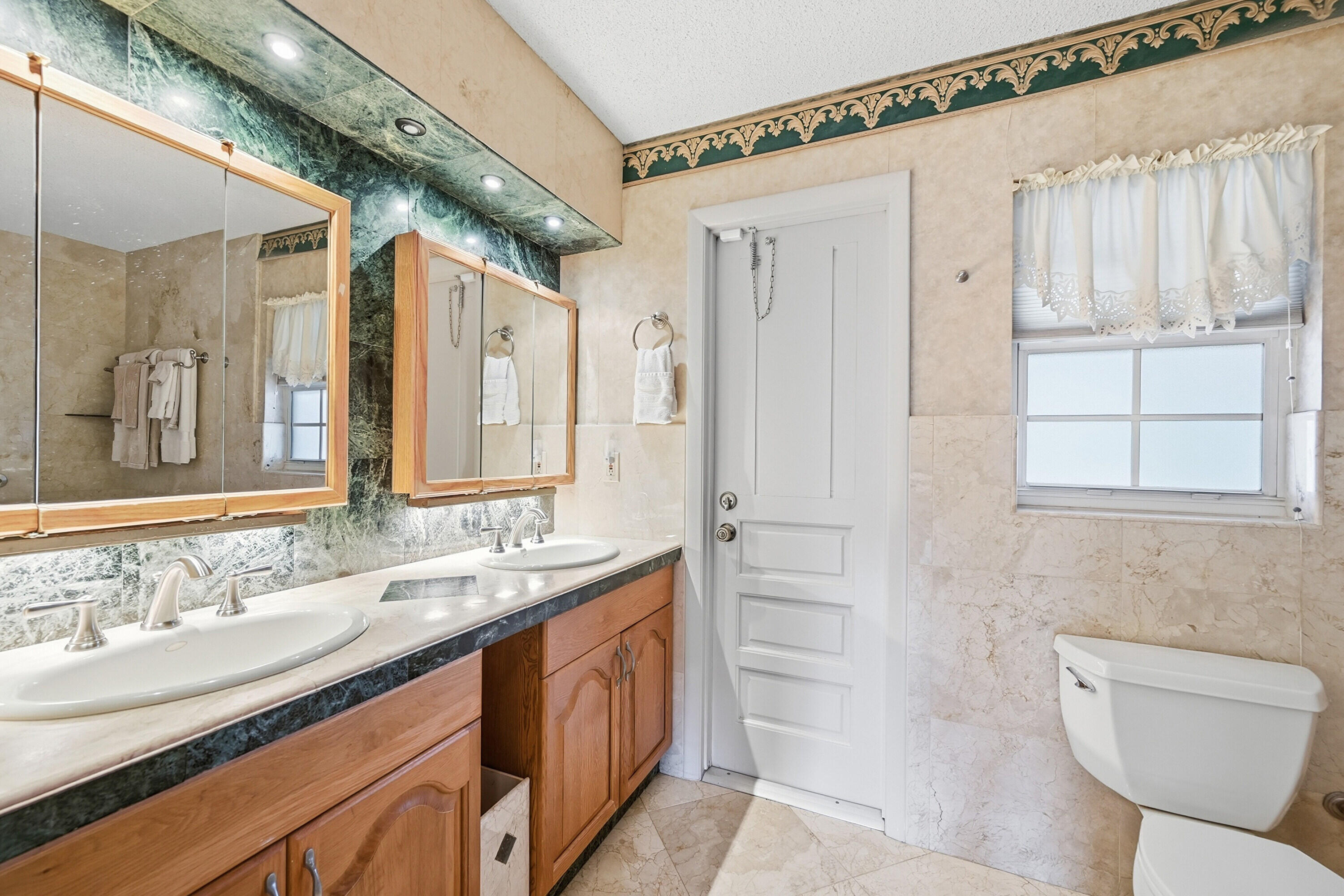 2620 NW 106th Drive