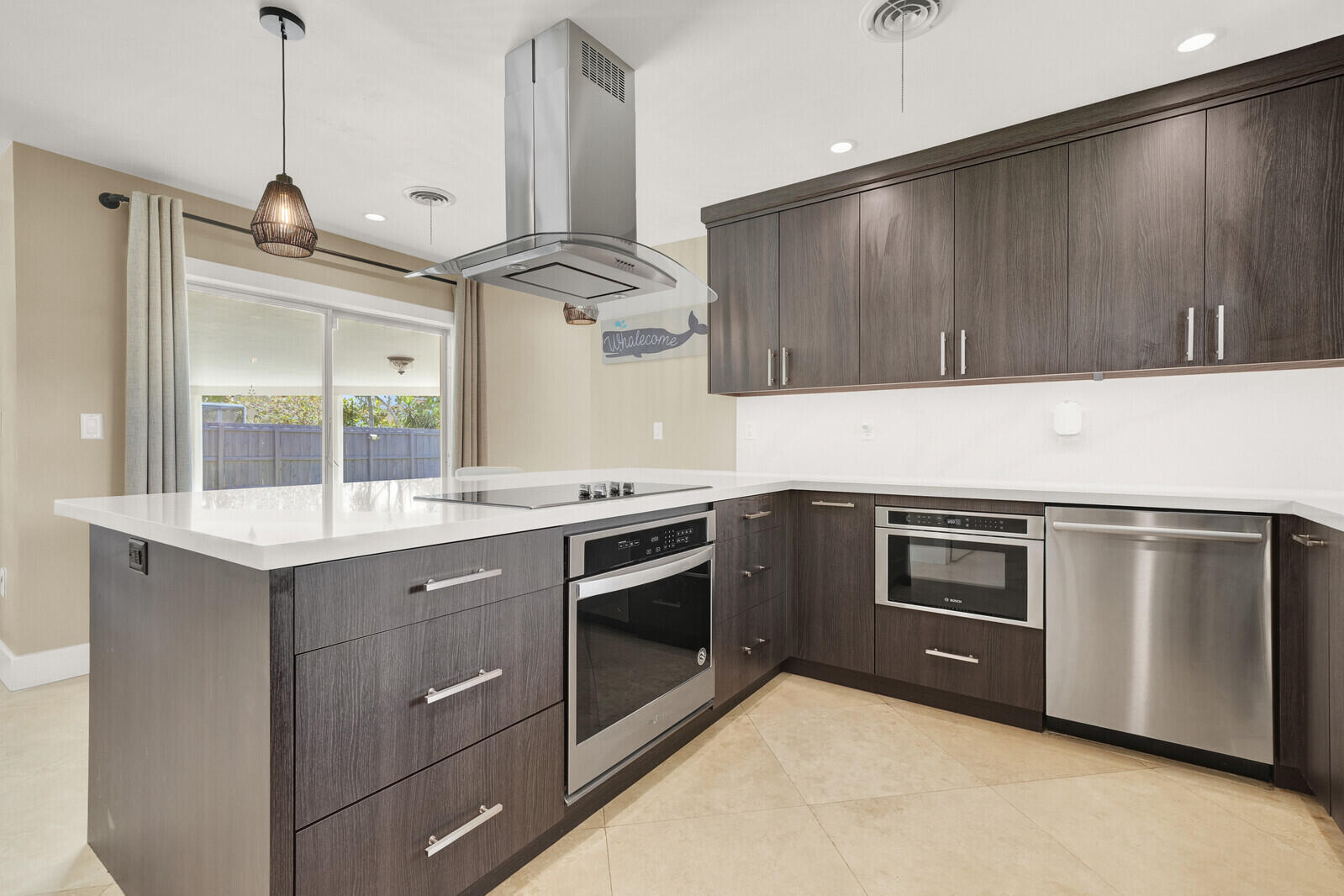 2152 NE 61st Court