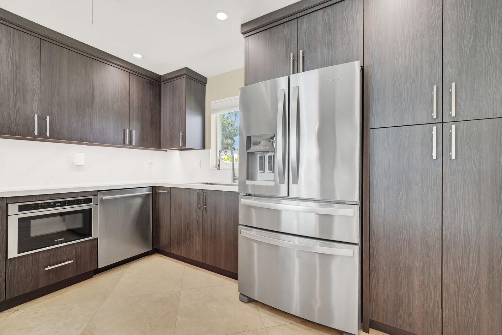 2152 NE 61st Court