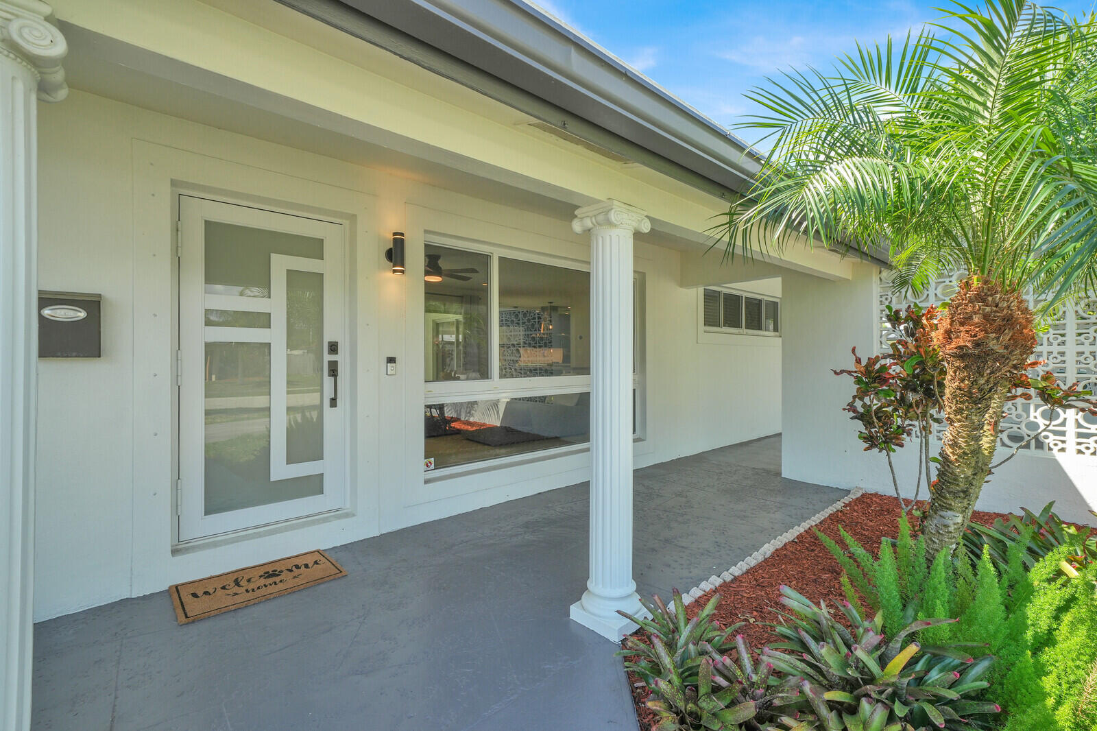 2152 NE 61st Court
