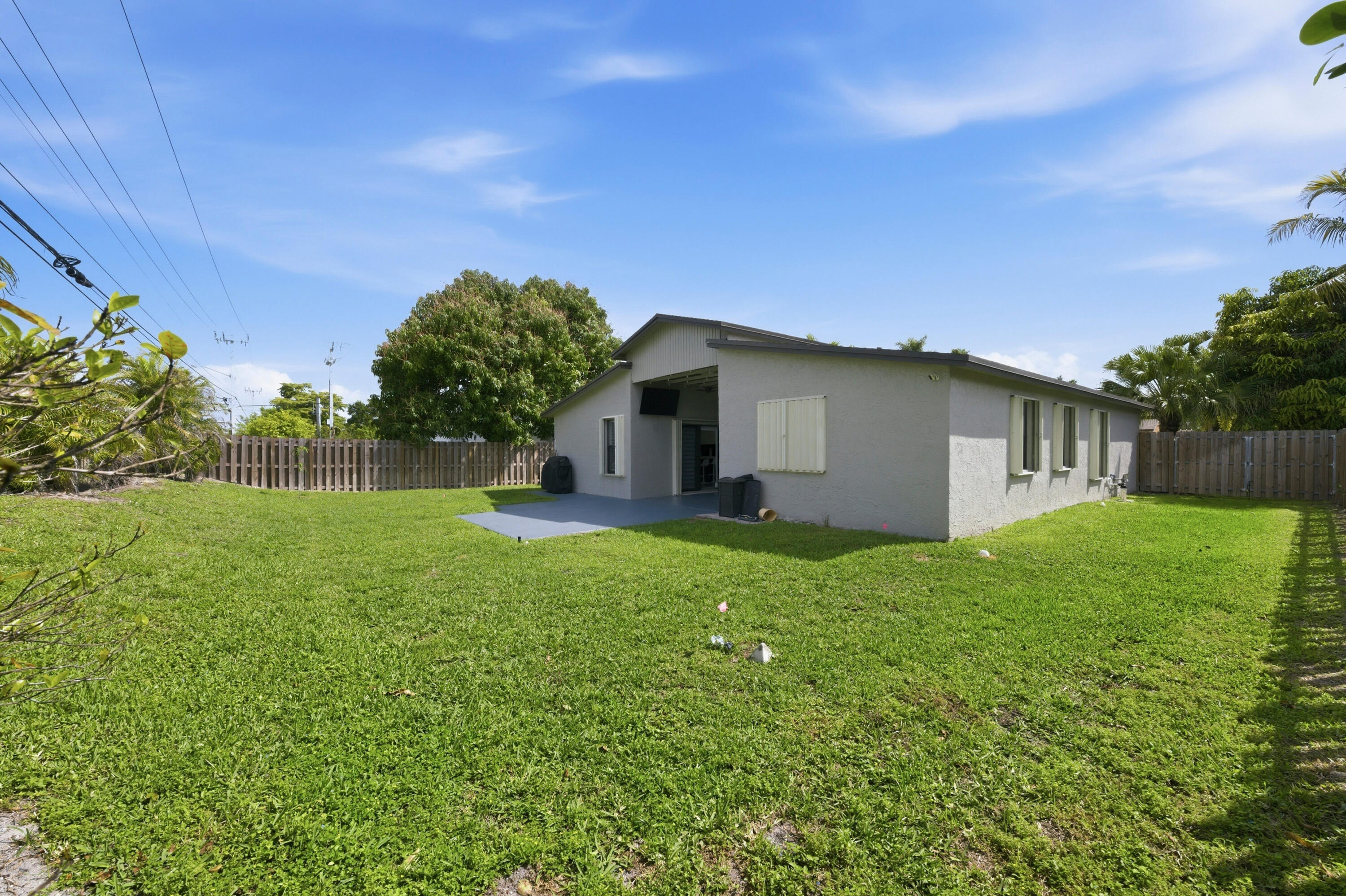 4683 NW 99th Terrace