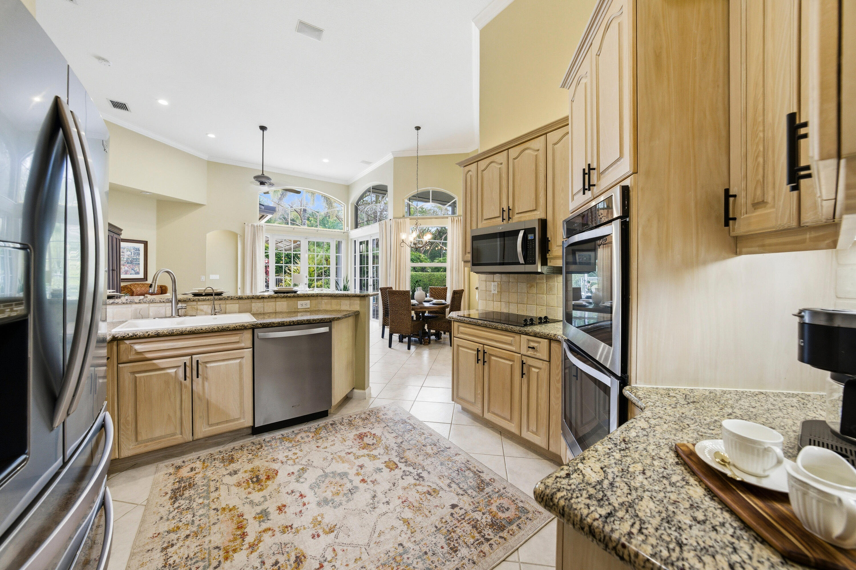 10561 NW 66th Street