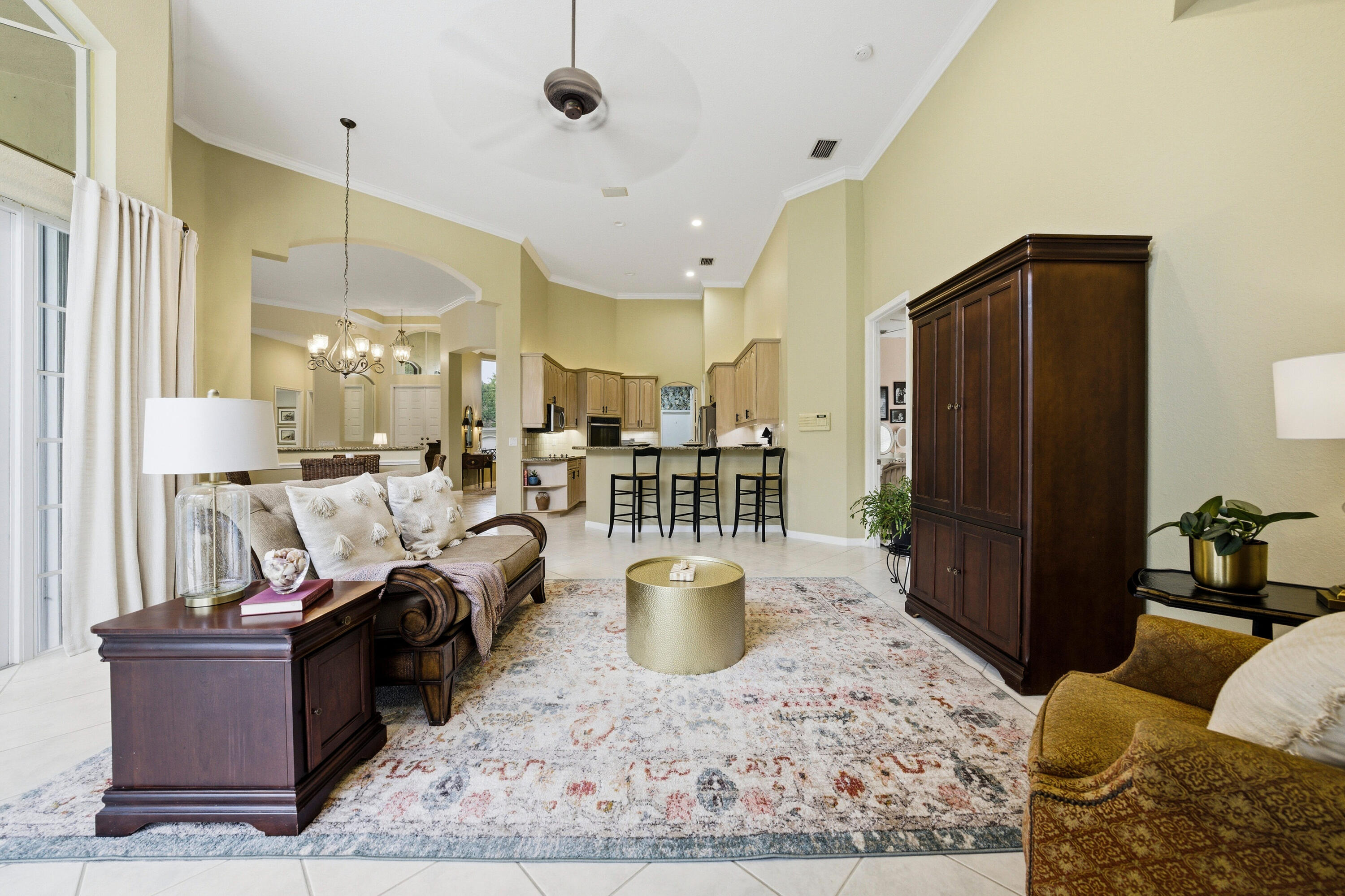 10561 NW 66th Street