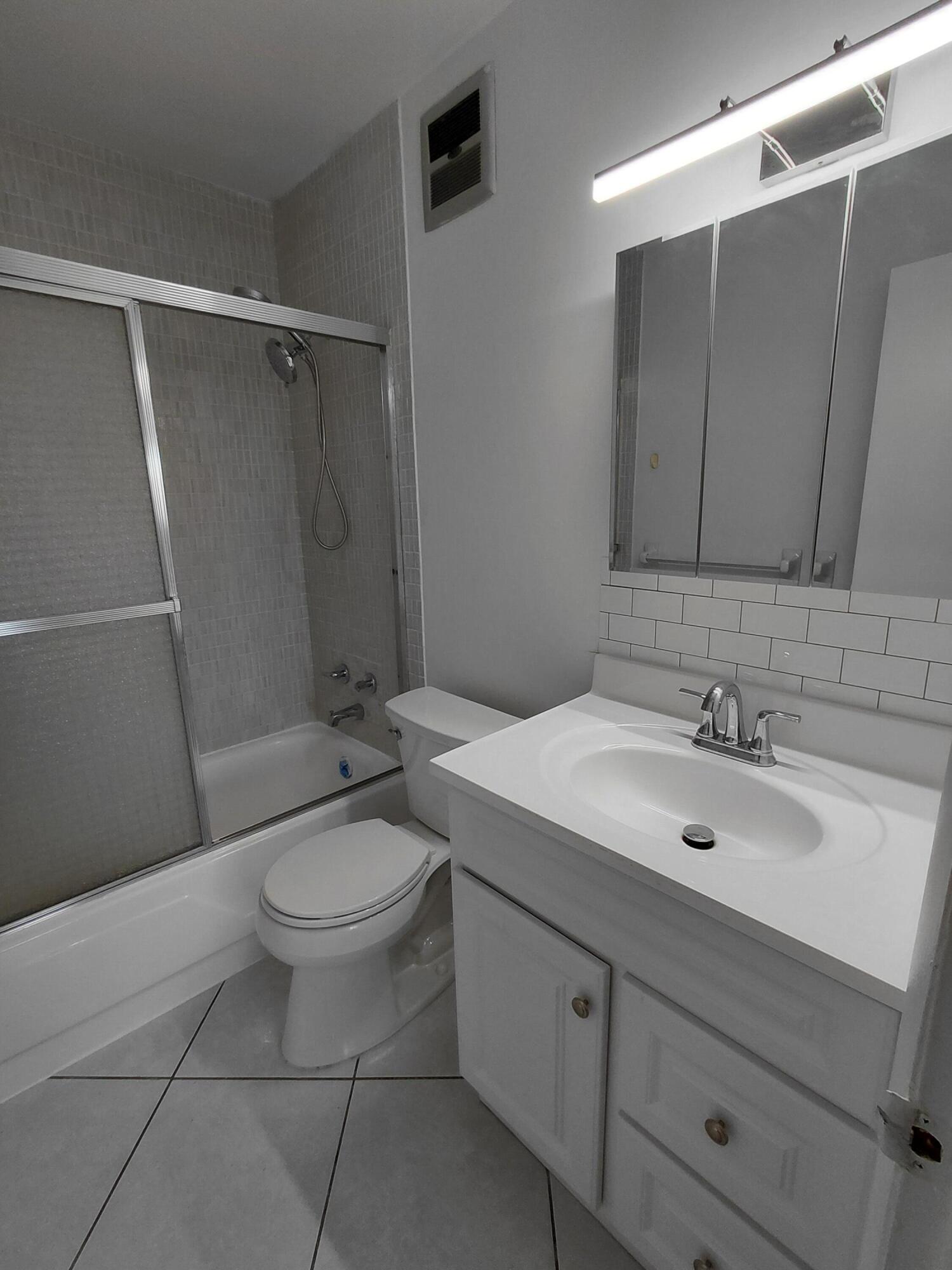 5300 Washington Street D301