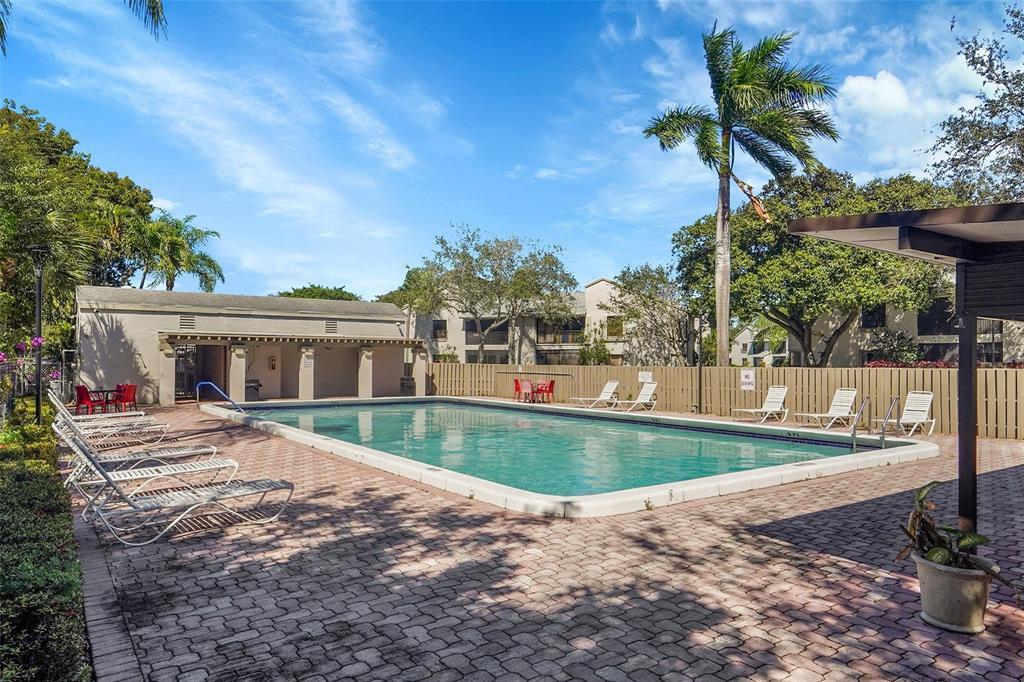 3529 NW 35th Street 1606