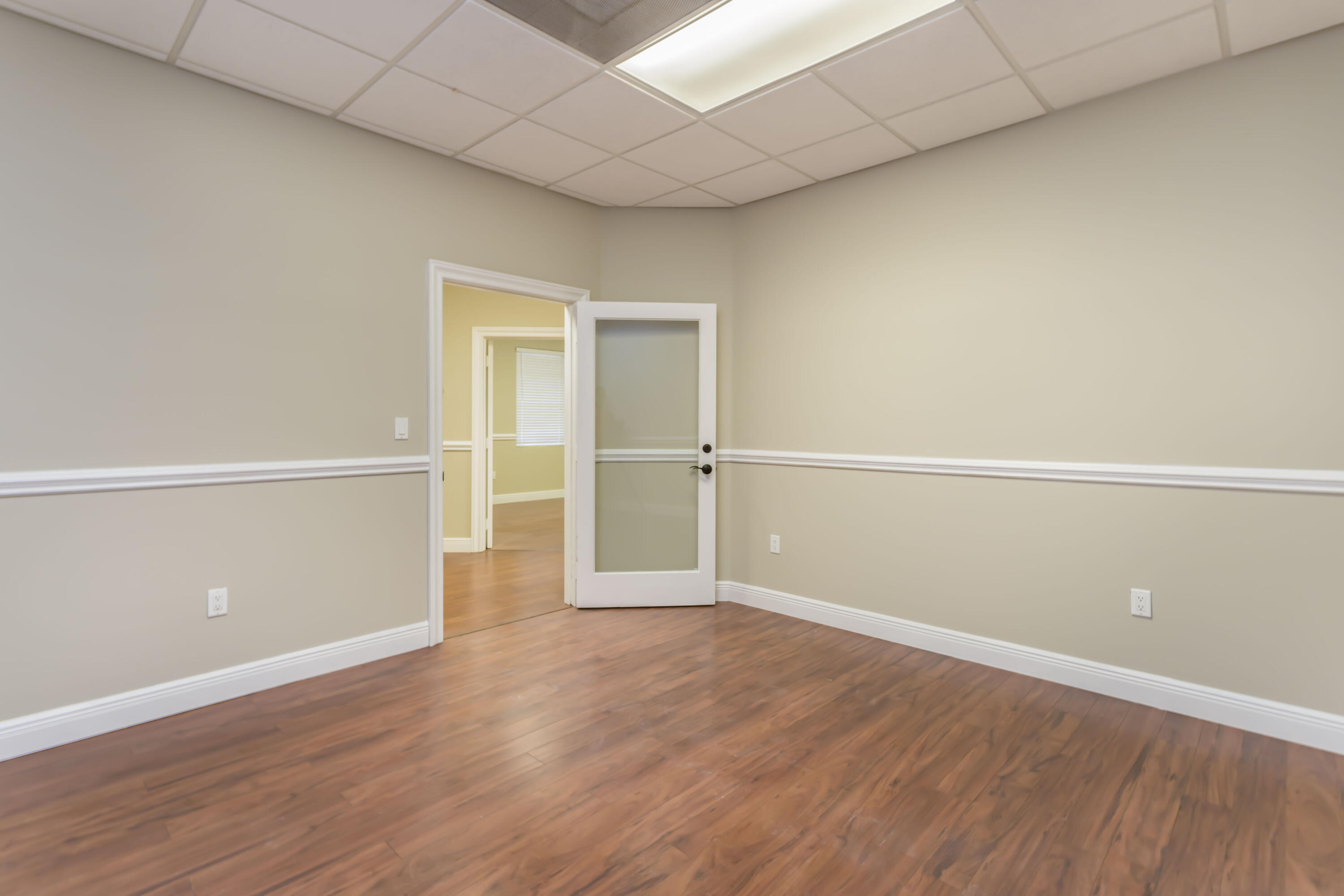 7501 Wiles Road 207