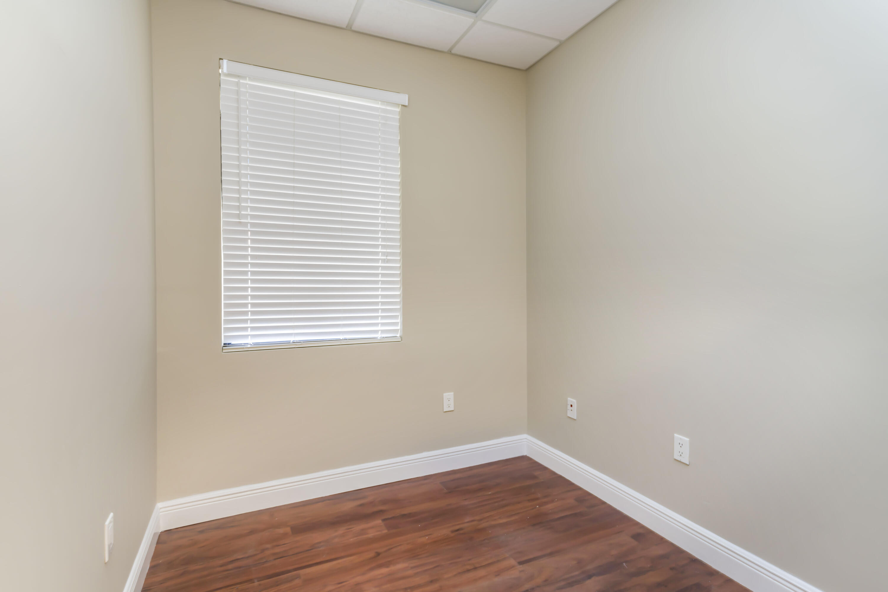 7501 Wiles Road 207