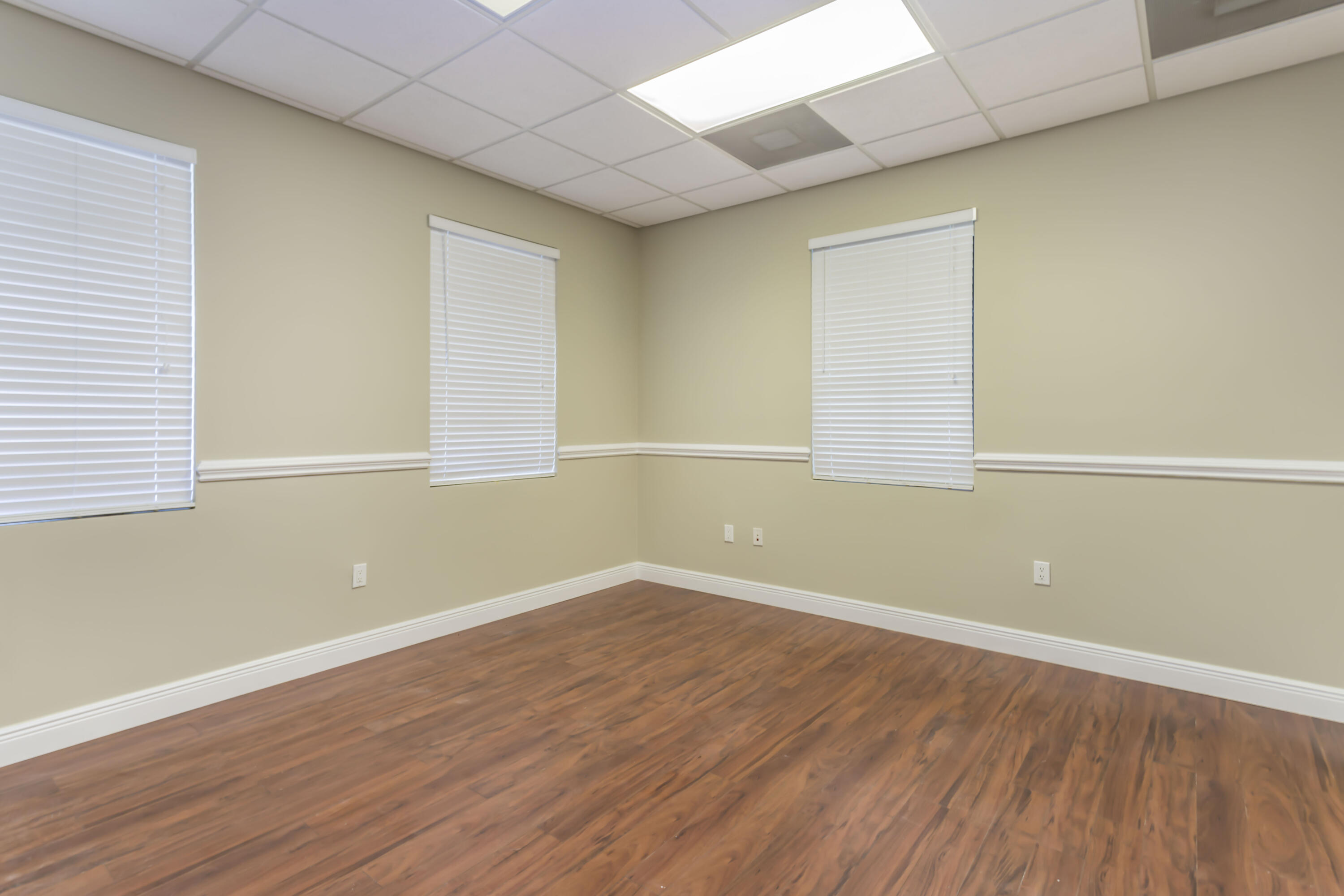 7501 Wiles Road 207