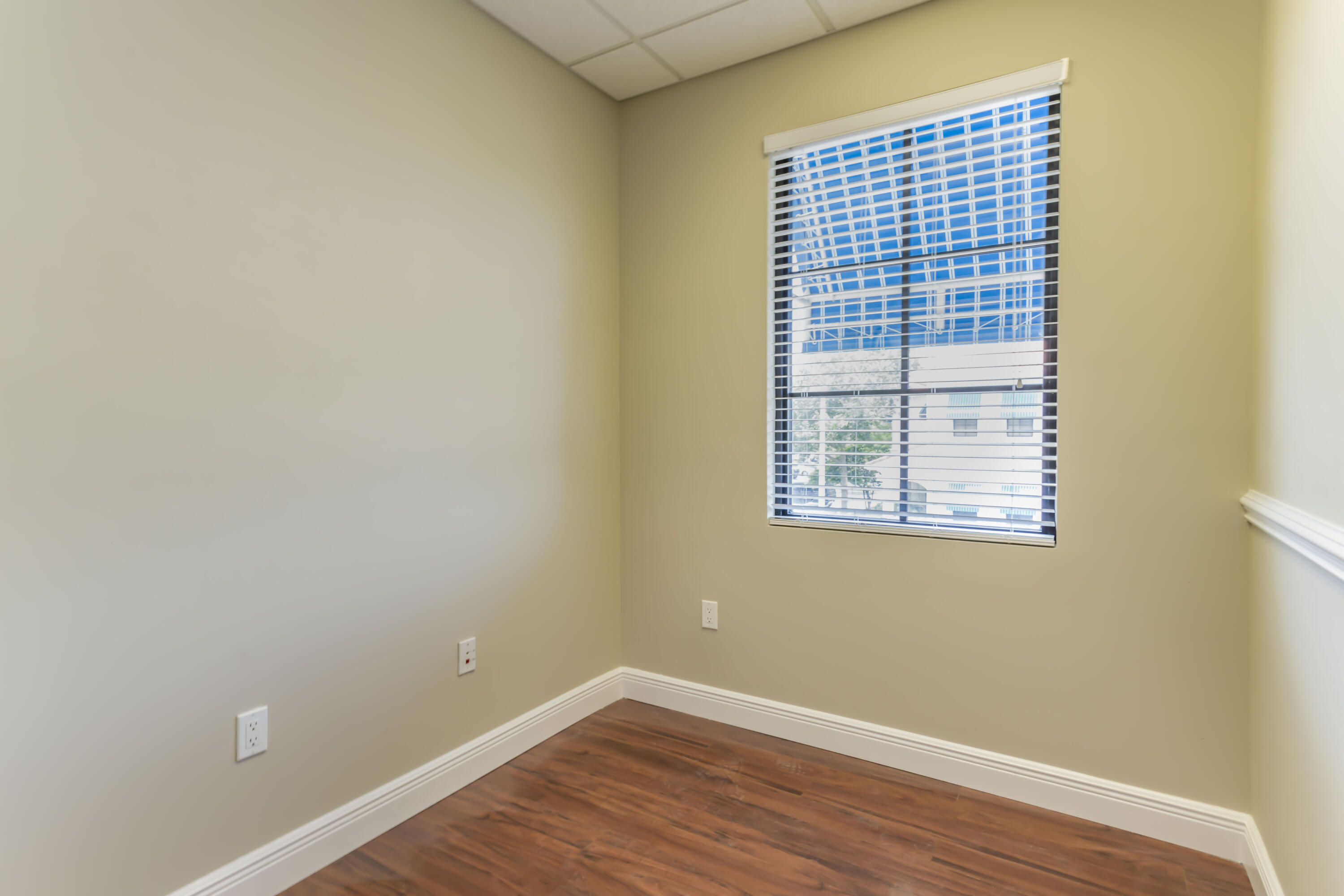 7501 Wiles Road 207