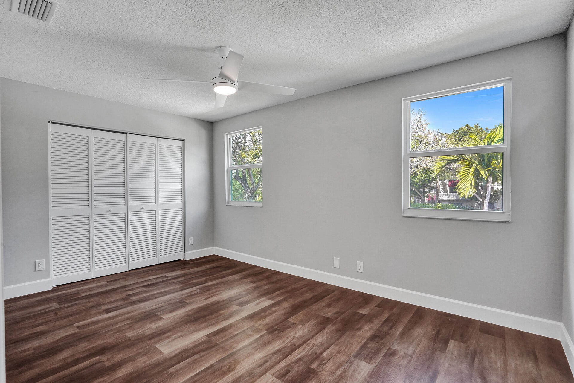 9821 NW 5th Place
