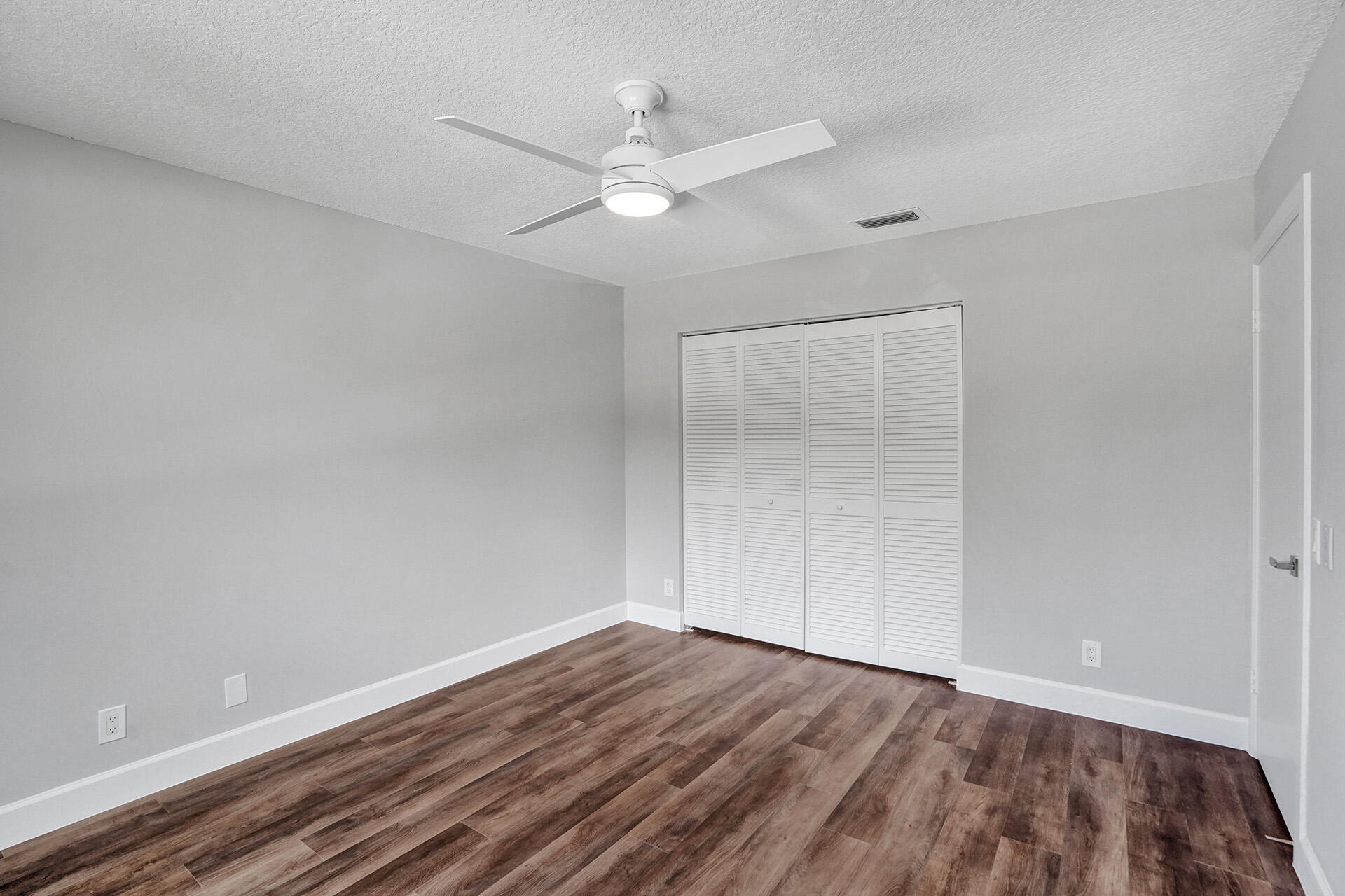 9821 NW 5th Place