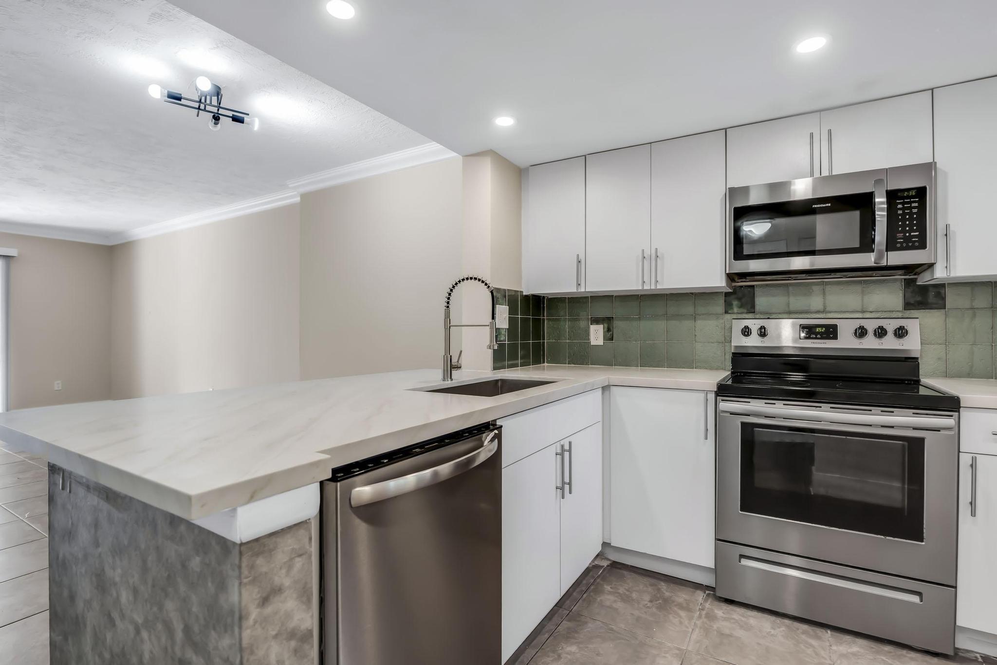 5200 NW 31st Avenue 141