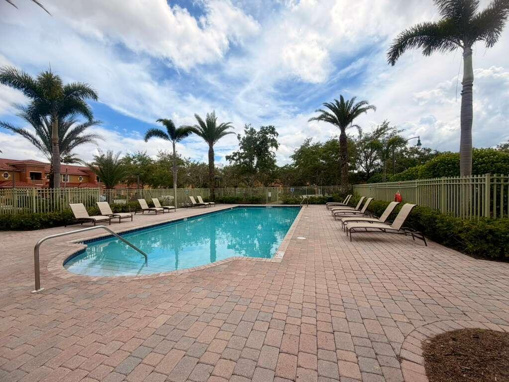 14363 SW 11th Street 2603