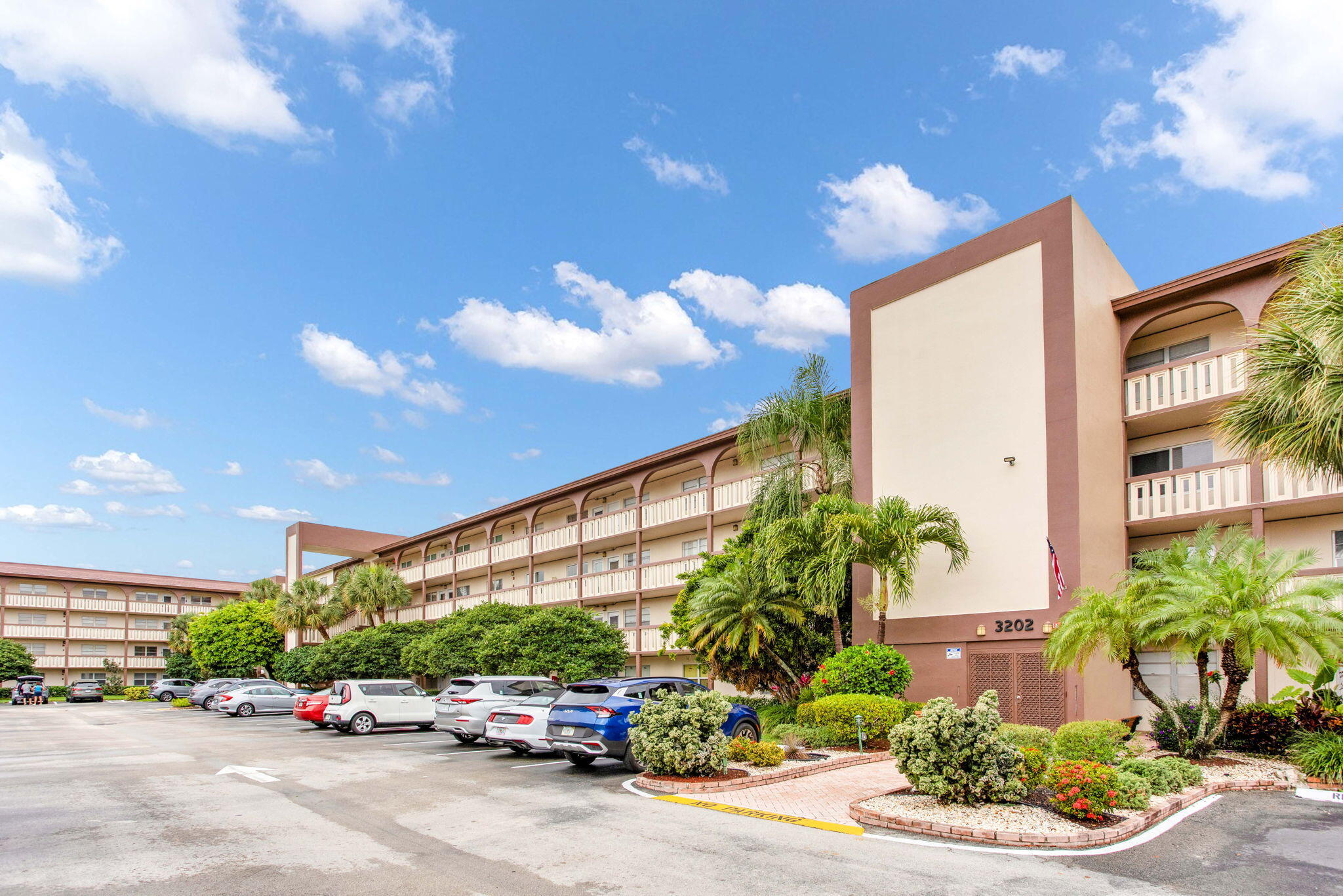3202 Portofino Point