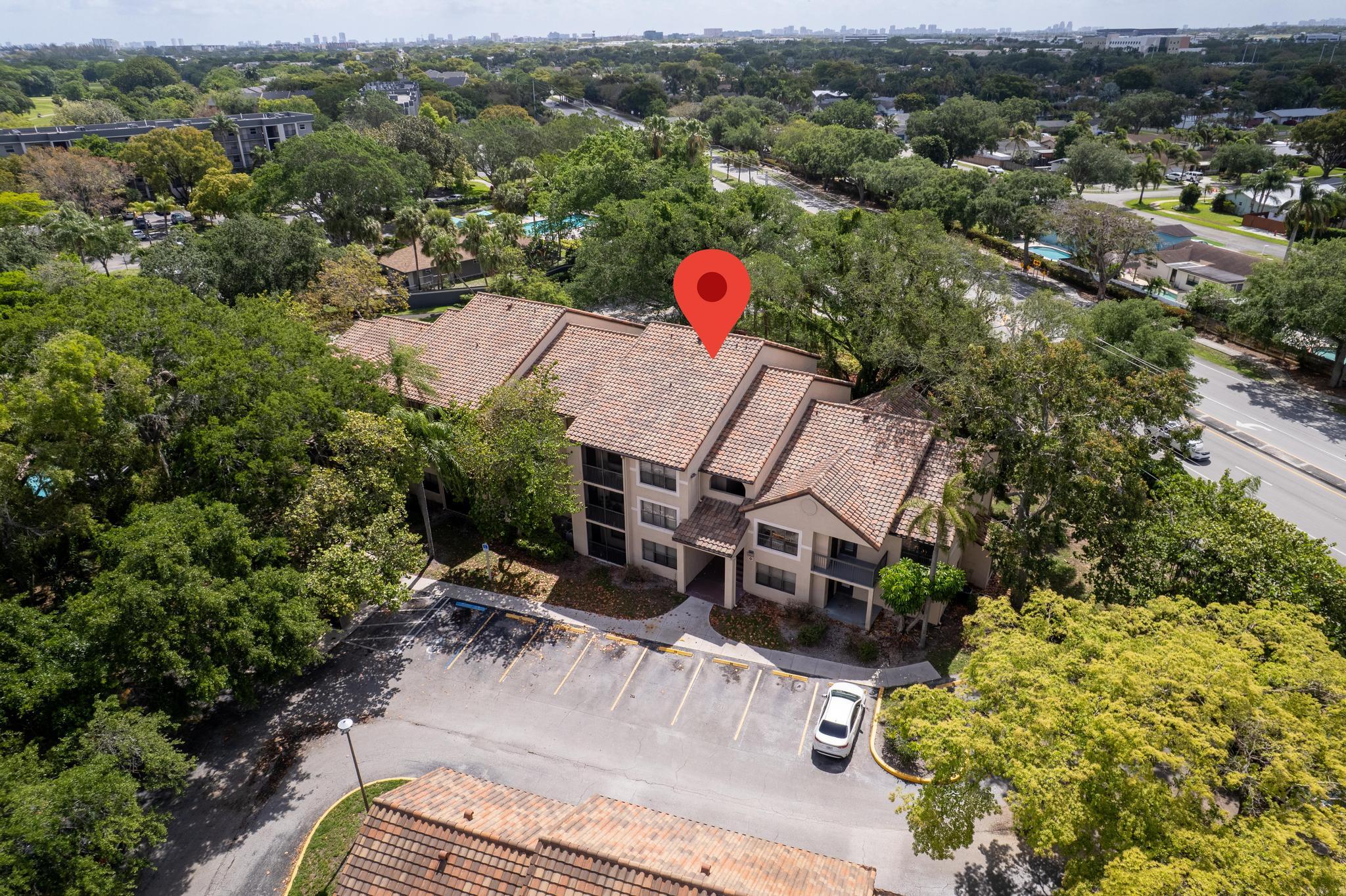 4201 W Mcnab Road 25