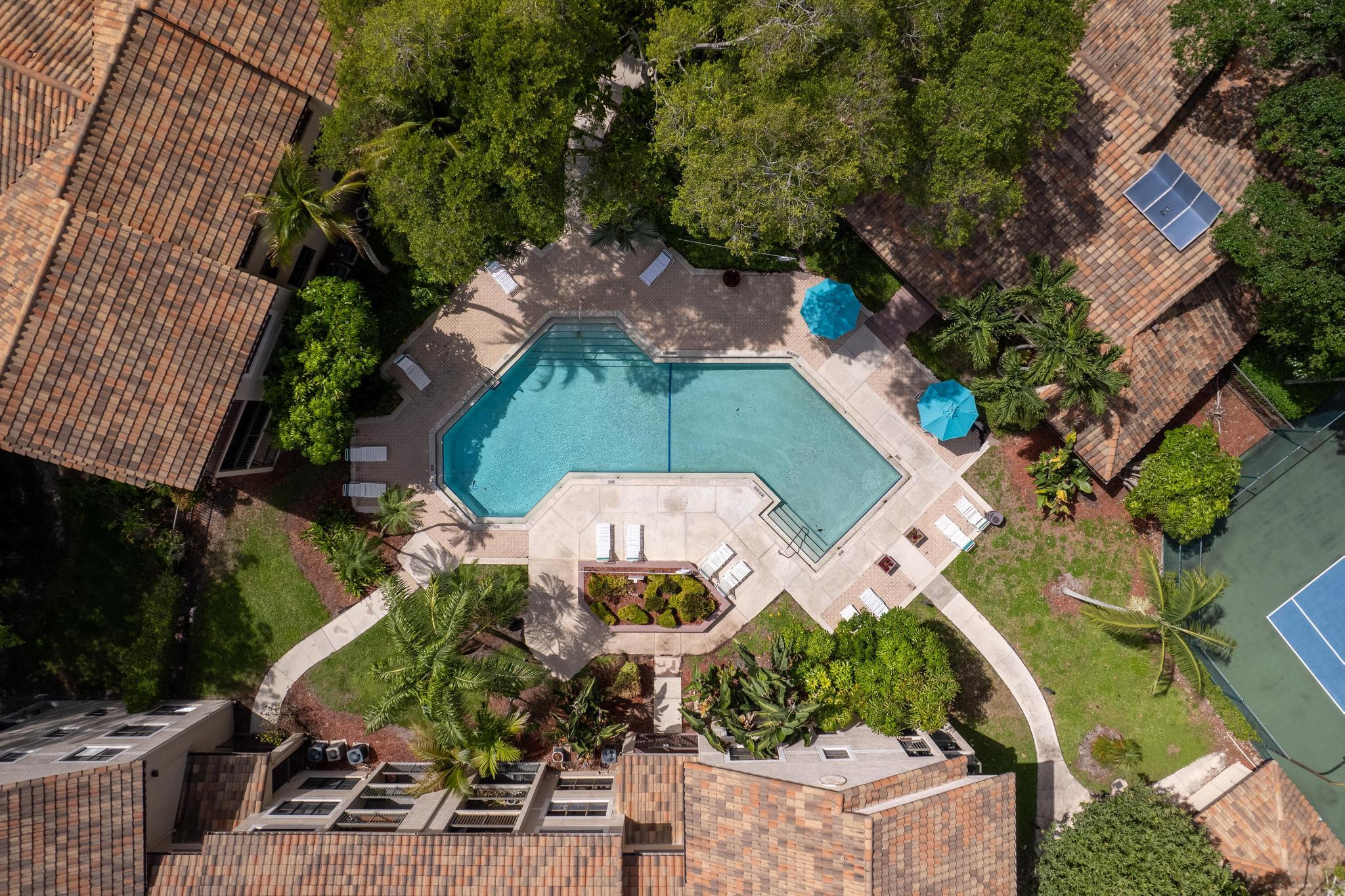 4201 W Mcnab Road 25