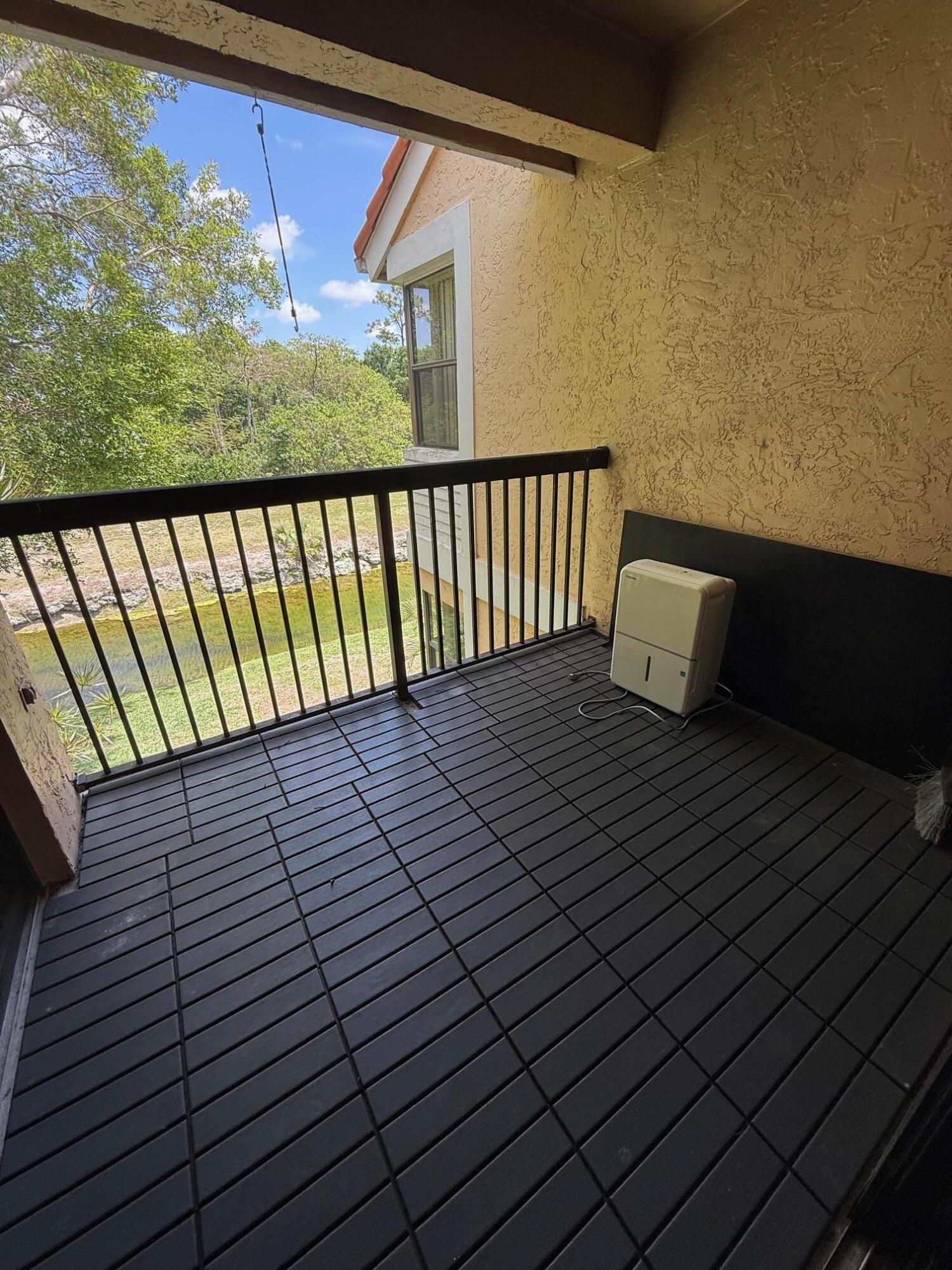 5721 Riverside Drive 301b5