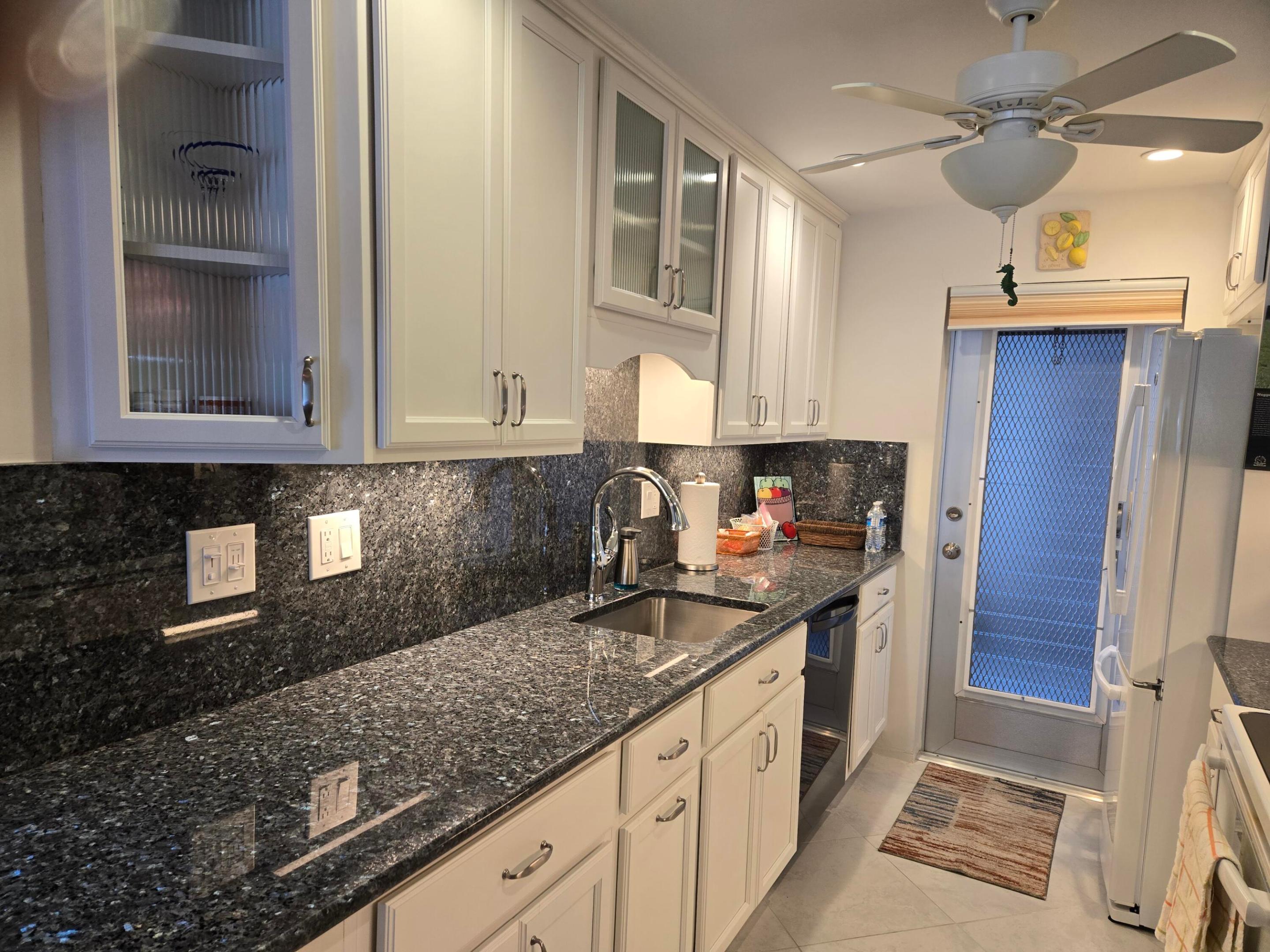 105 NE 19th Avenue