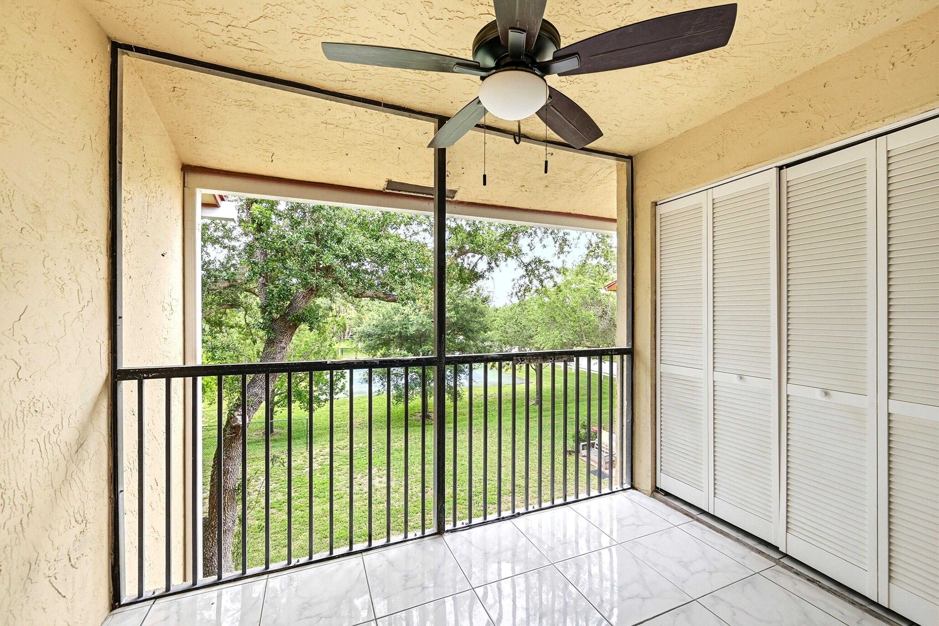 2039 Coral Ridge S304