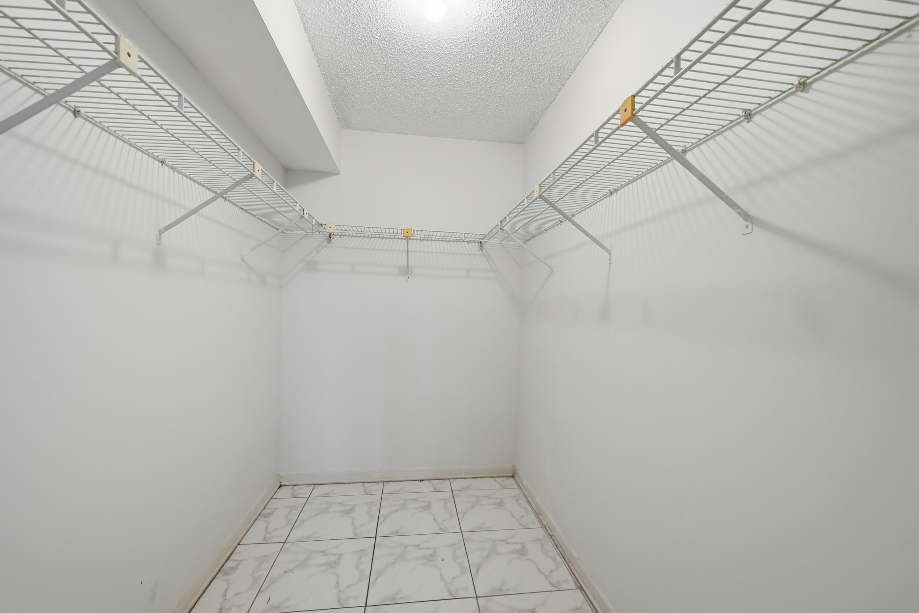 2039 Coral Ridge S304