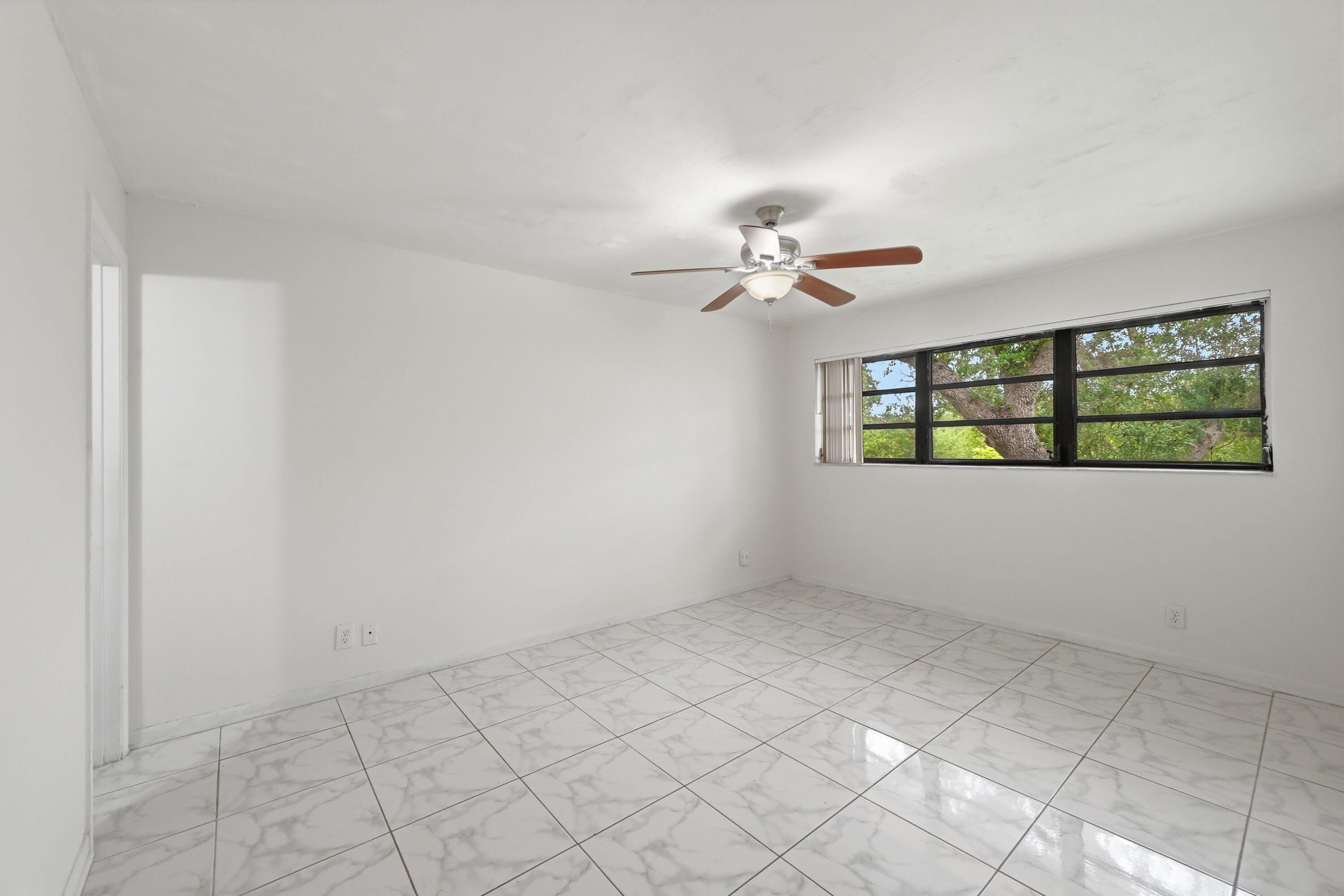 2039 Coral Ridge S304