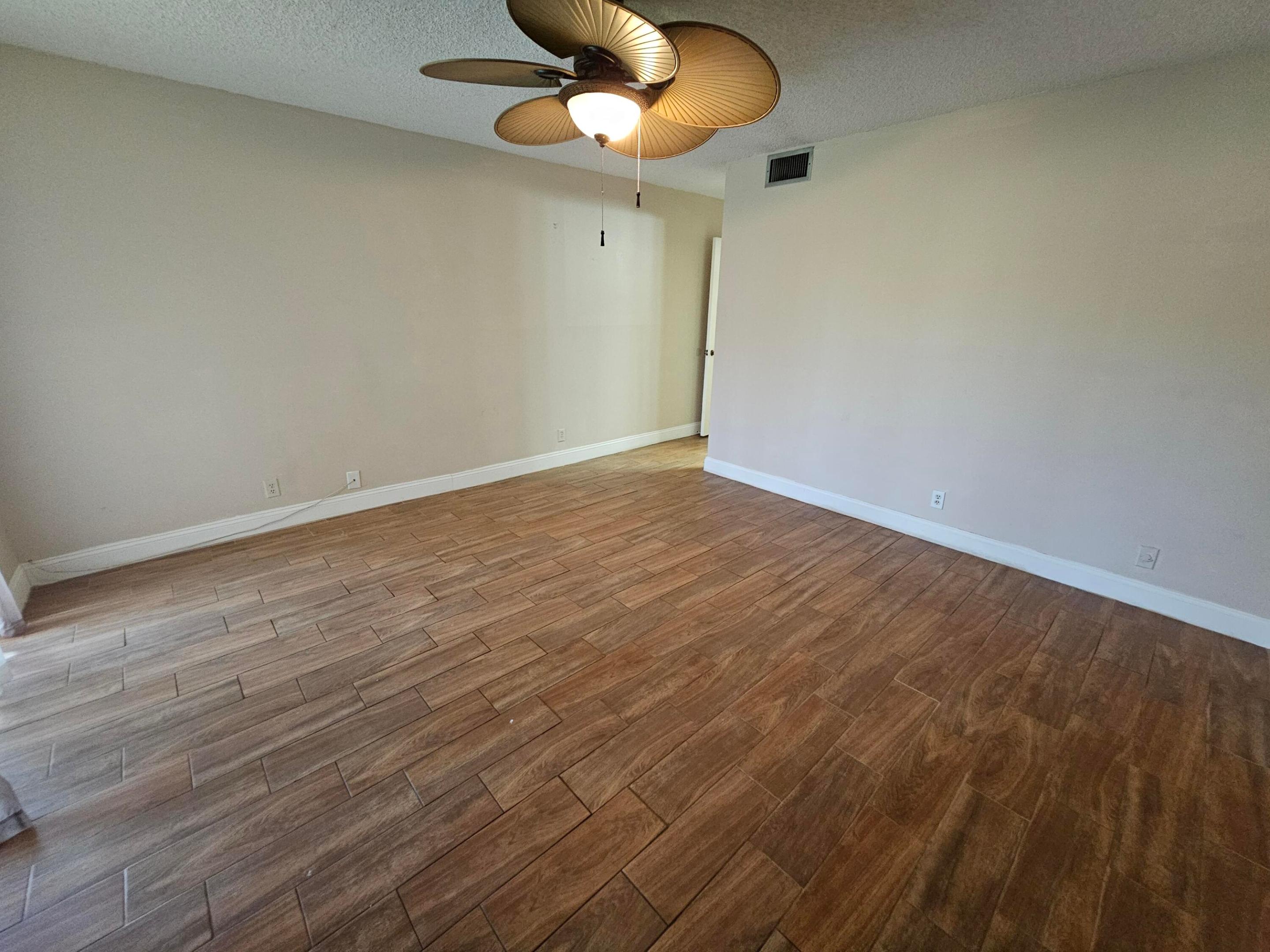 7431 NW 1st Street