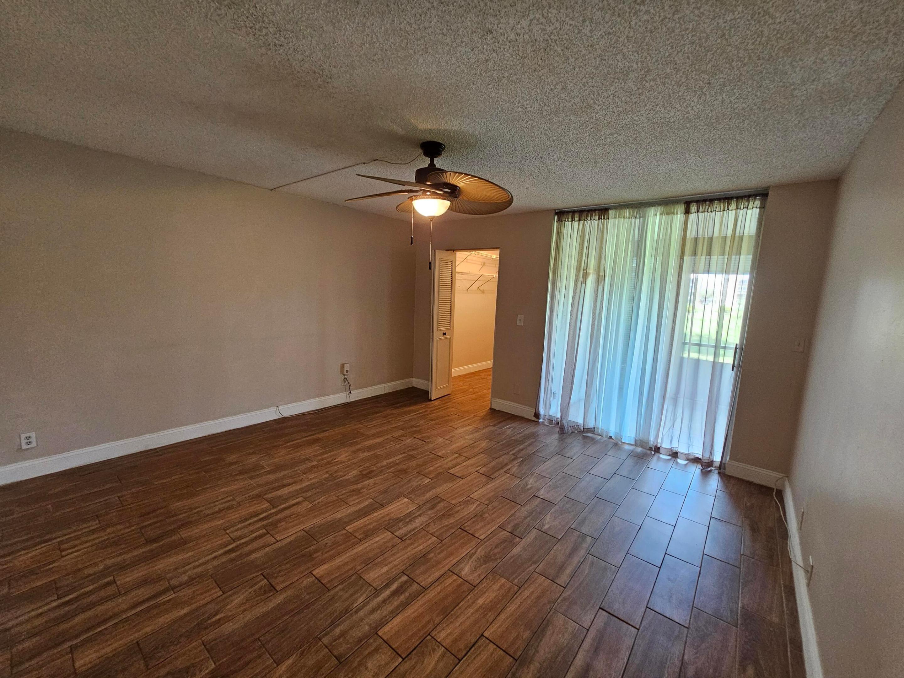 7431 NW 1st Street