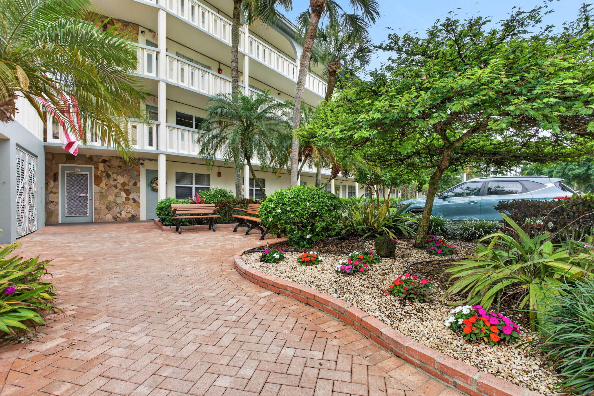 2504 Antigua Terrace