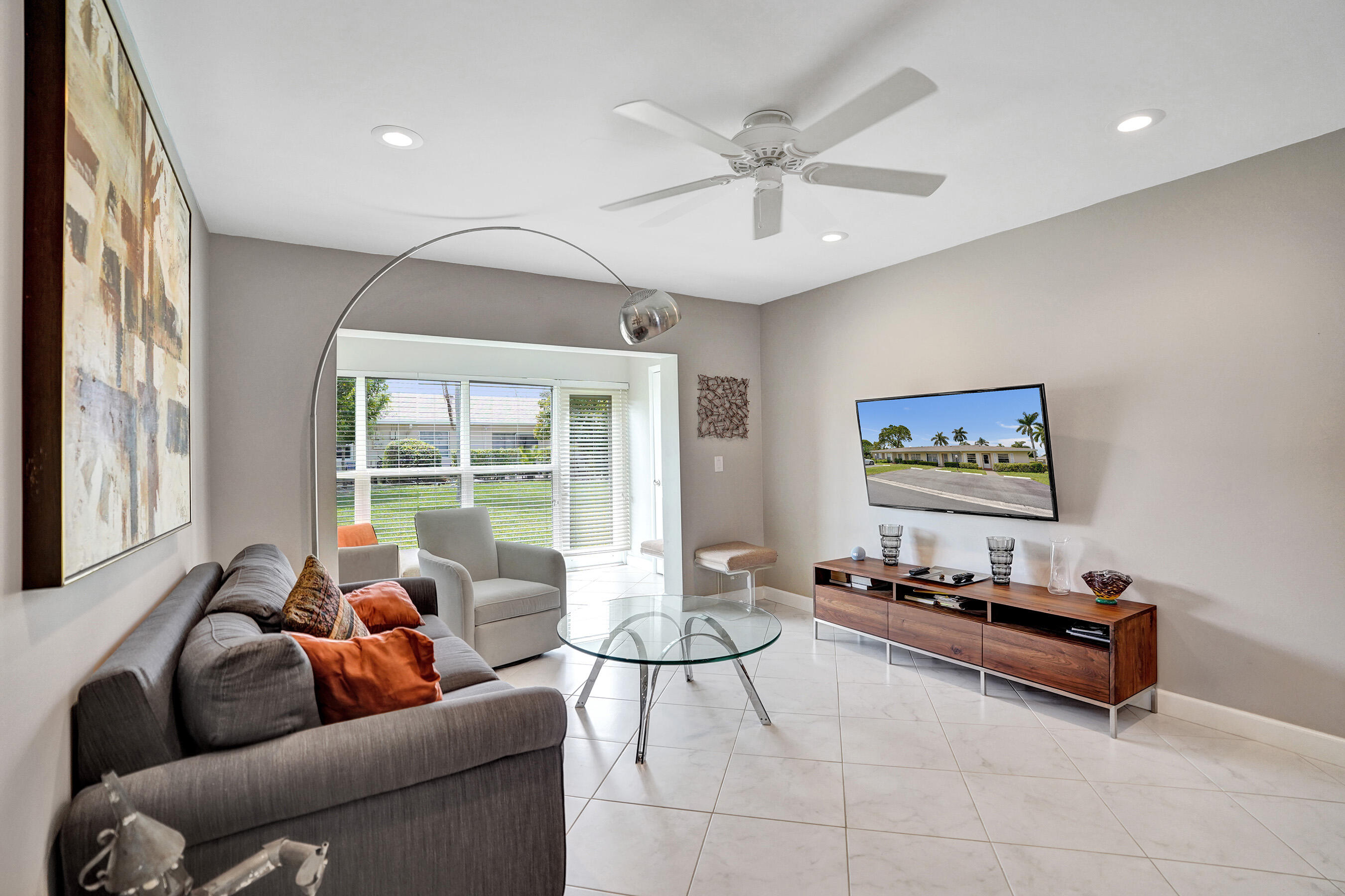 8620 Chevy Chase Drive