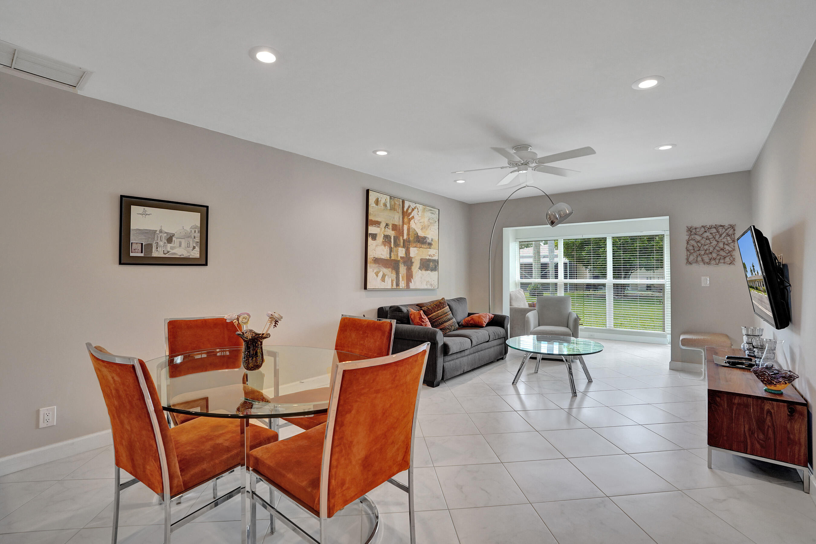 8620 Chevy Chase Drive