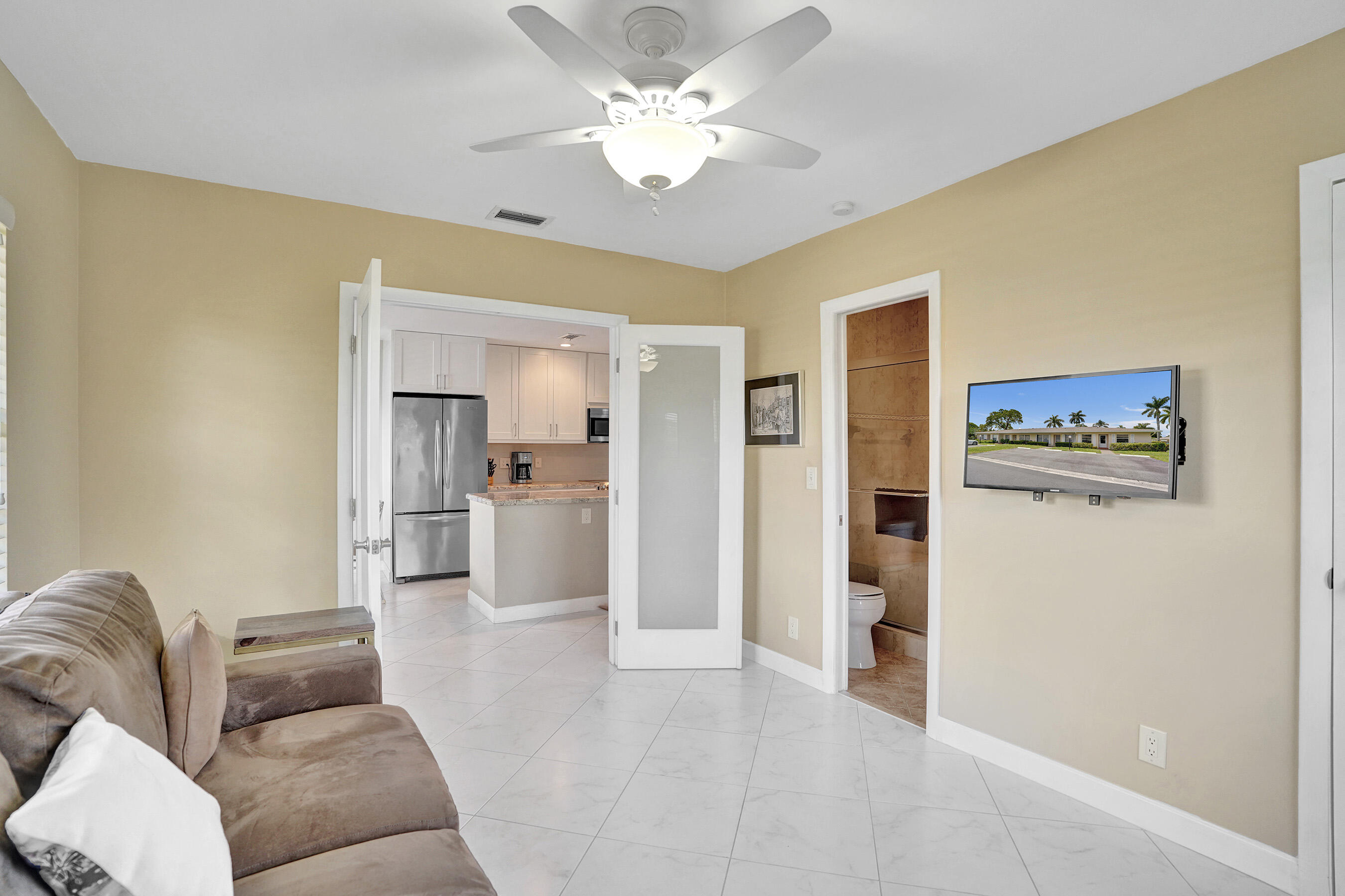 8620 Chevy Chase Drive