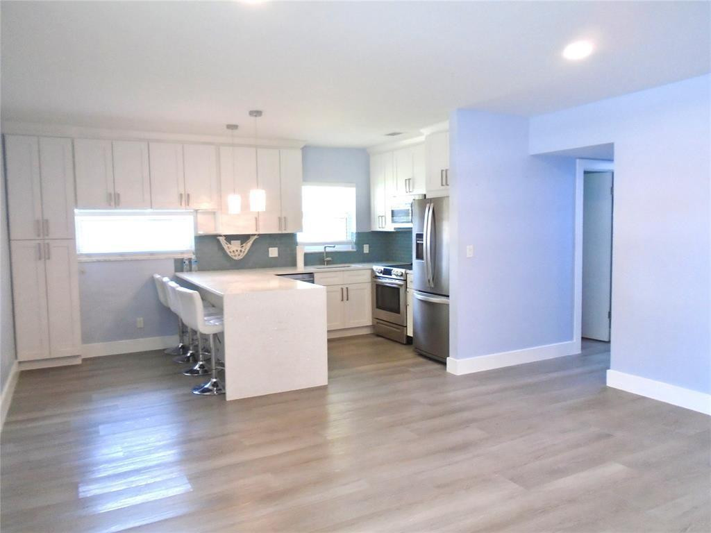 1991 NE 32nd Street 18